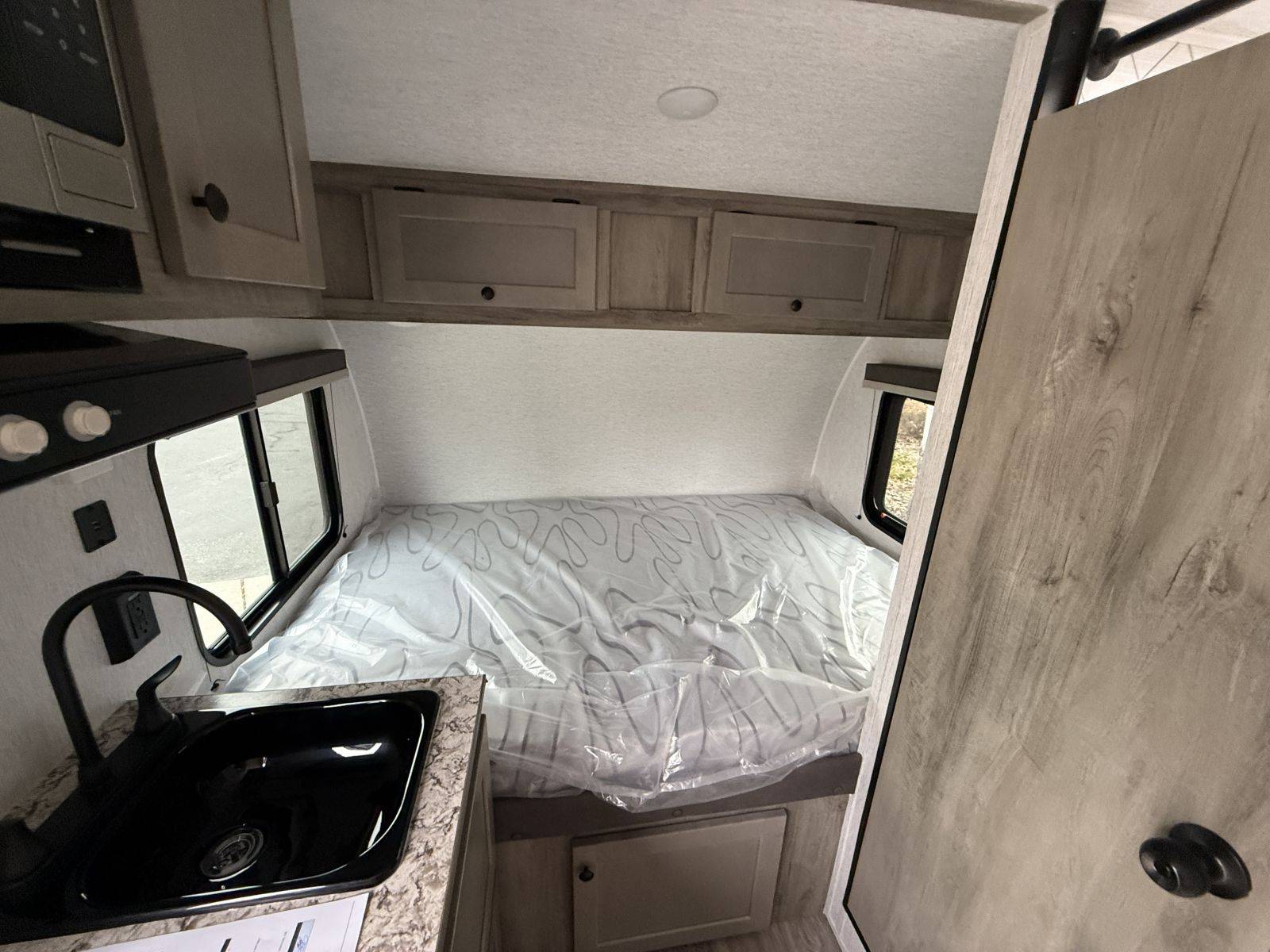 2026 Sunset Park RV Manufacturing 2026 Sunset Park RV Manufacturing Sunray - thumbnail 11