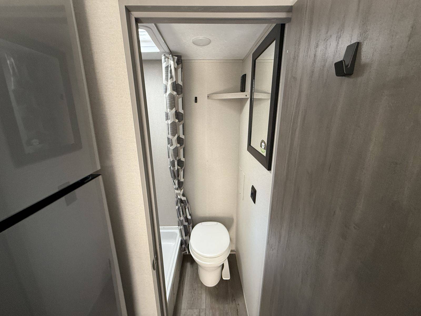 2026 Coachmen 2026 Coachmen Catalina Summit Series 7 - thumbnail 10