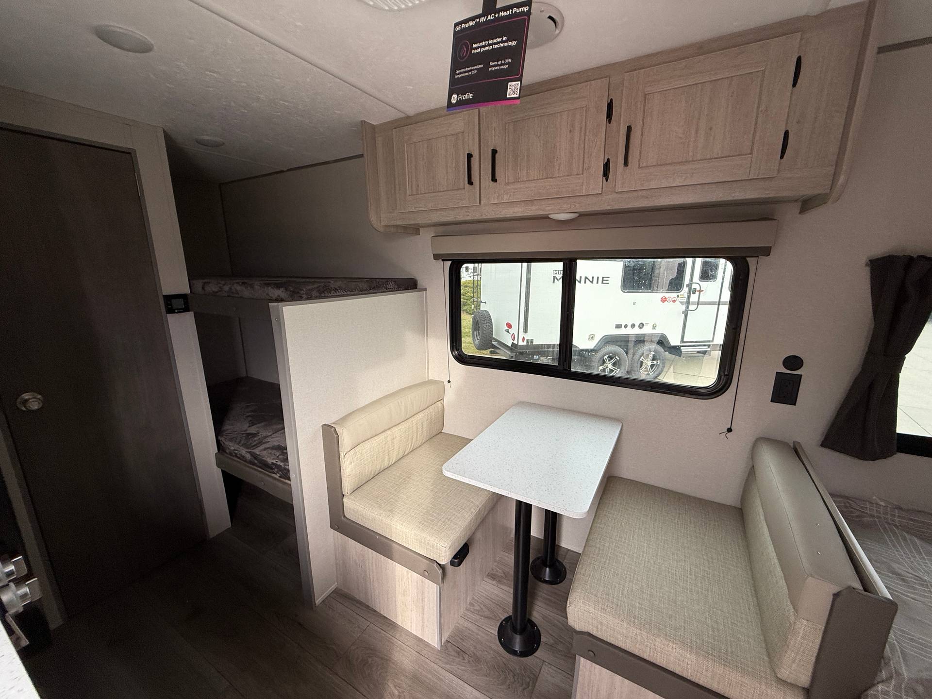 2026 Coachmen 2026 Coachmen Catalina Summit Series 7 - thumbnail 11