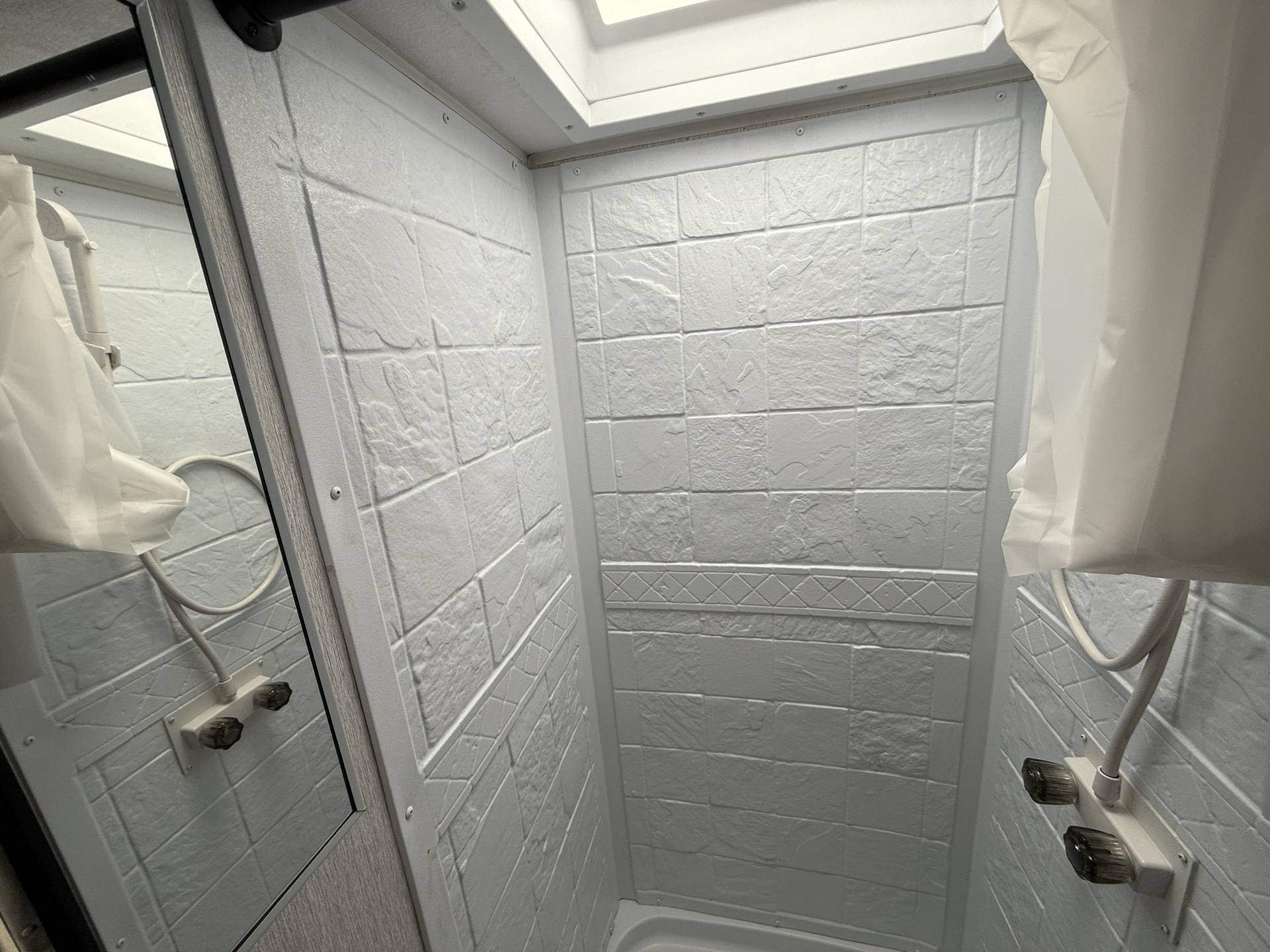 2026 Sunset Park RV Manufacturing 2026 Sunset Park RV Manufacturing Sun Lite - thumbnail 16