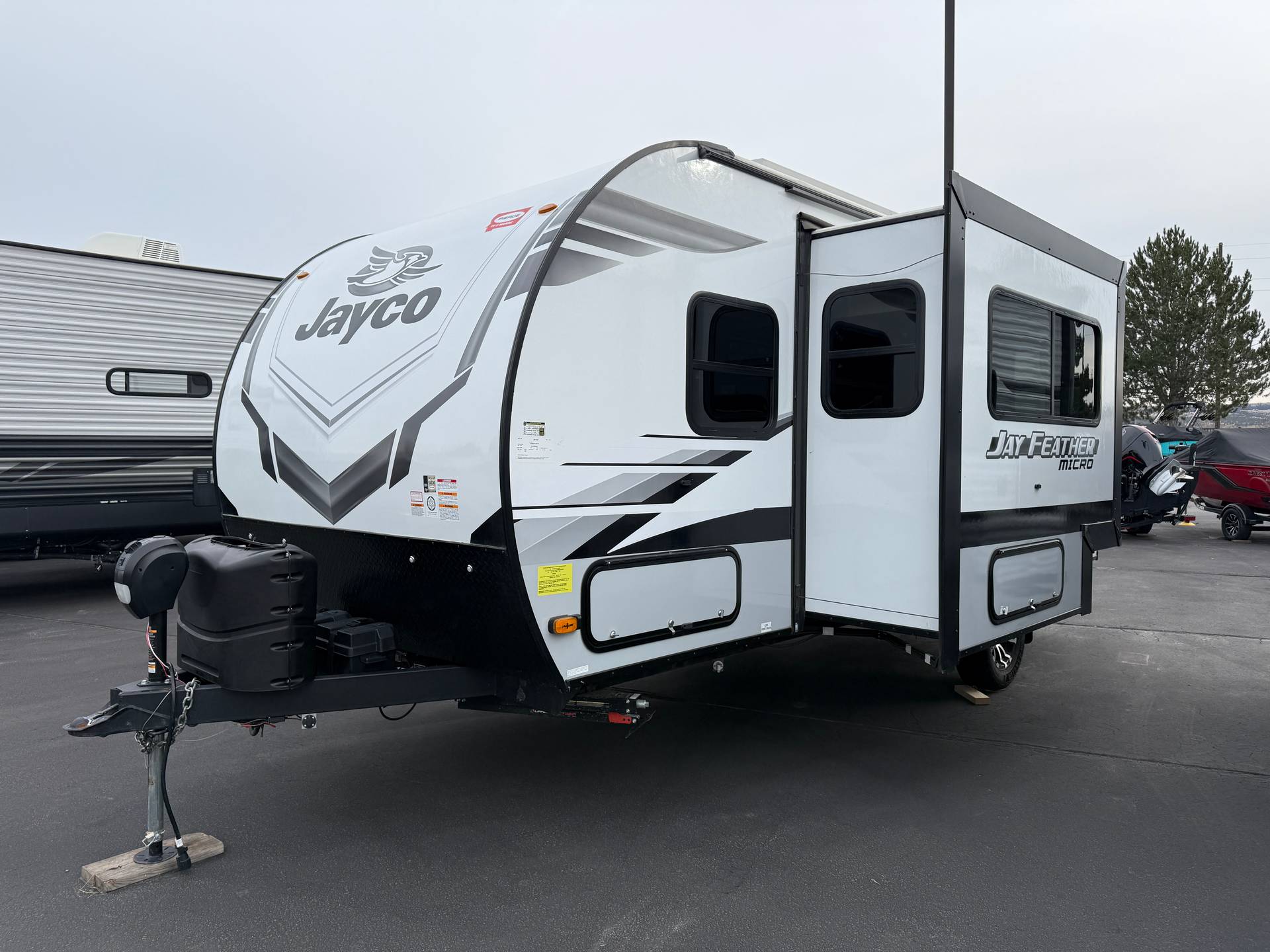 2023 Jayco 2023 Jayco Jay Feather - thumbnail 1