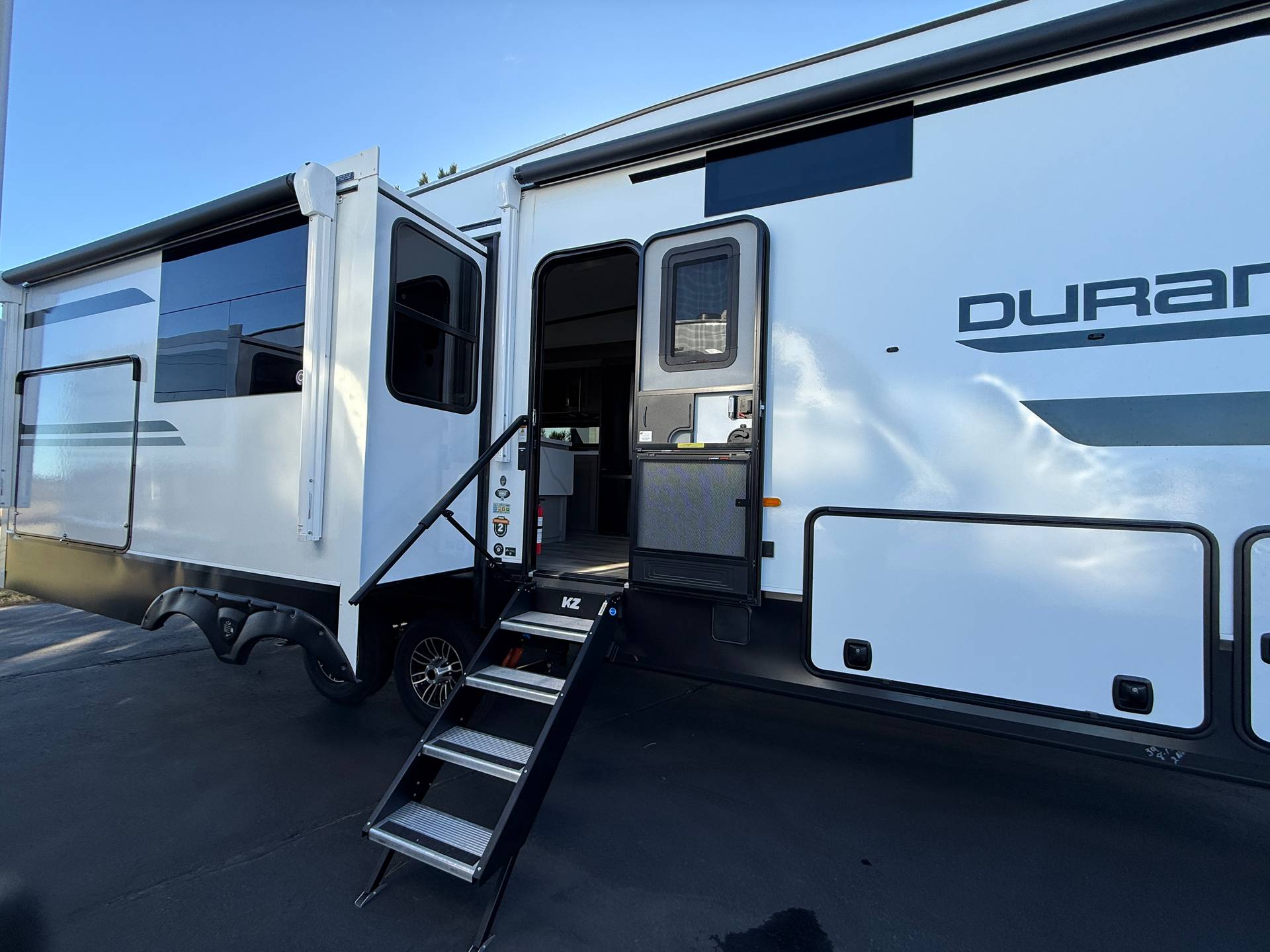 2026 KZ RV 2026 KZ RV Durango - thumbnail 11