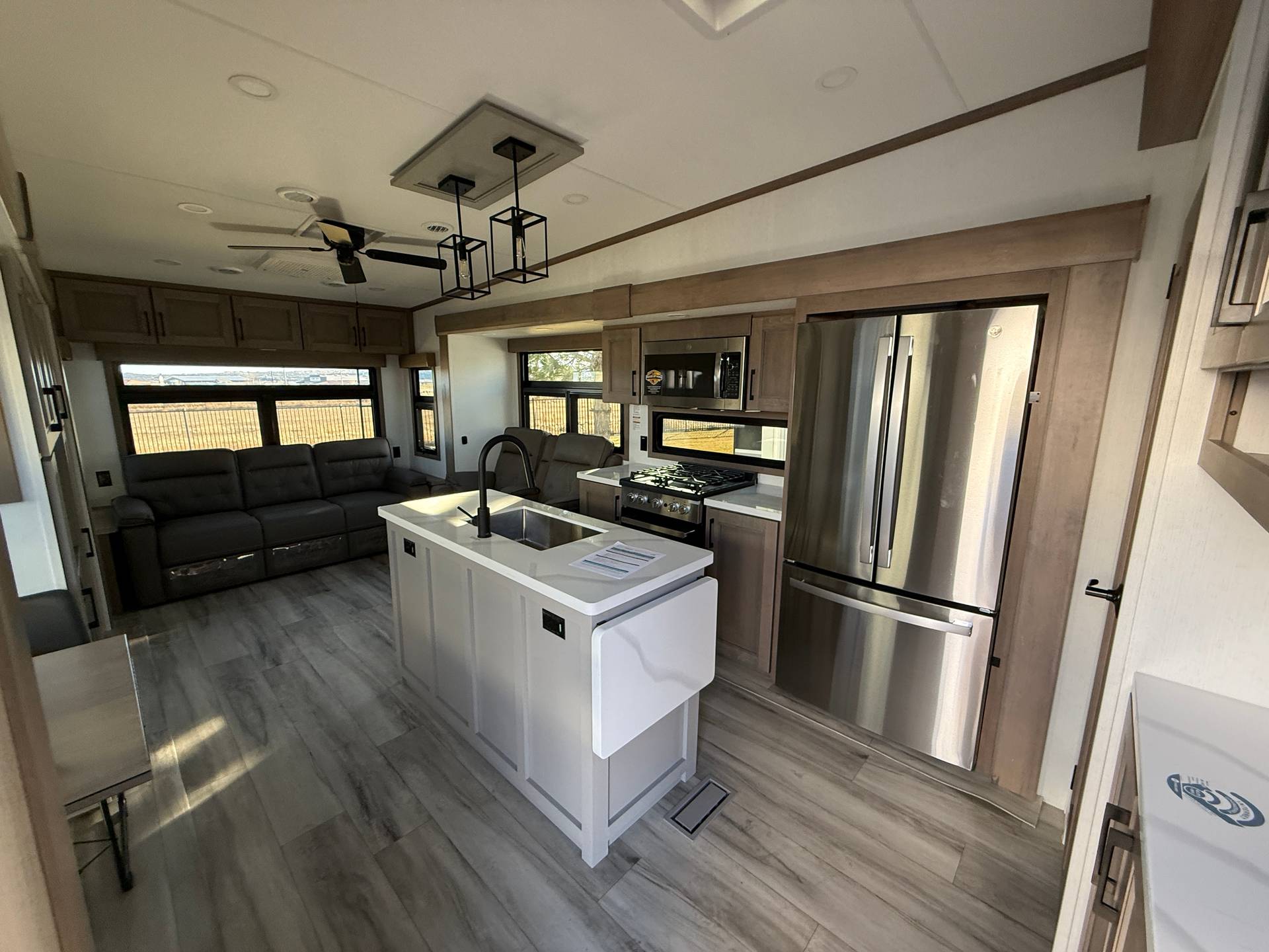 2026 KZ RV 2026 KZ RV Durango - thumbnail 12