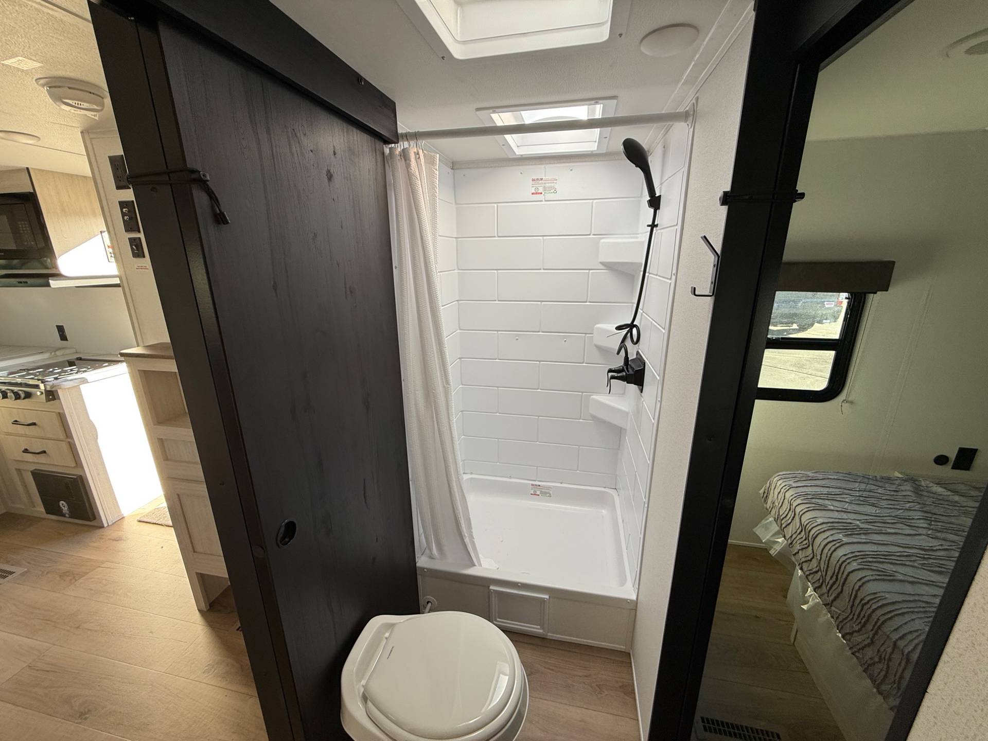 2026 Palomino 2026 Palomino Puma Camping Edition - thumbnail 15