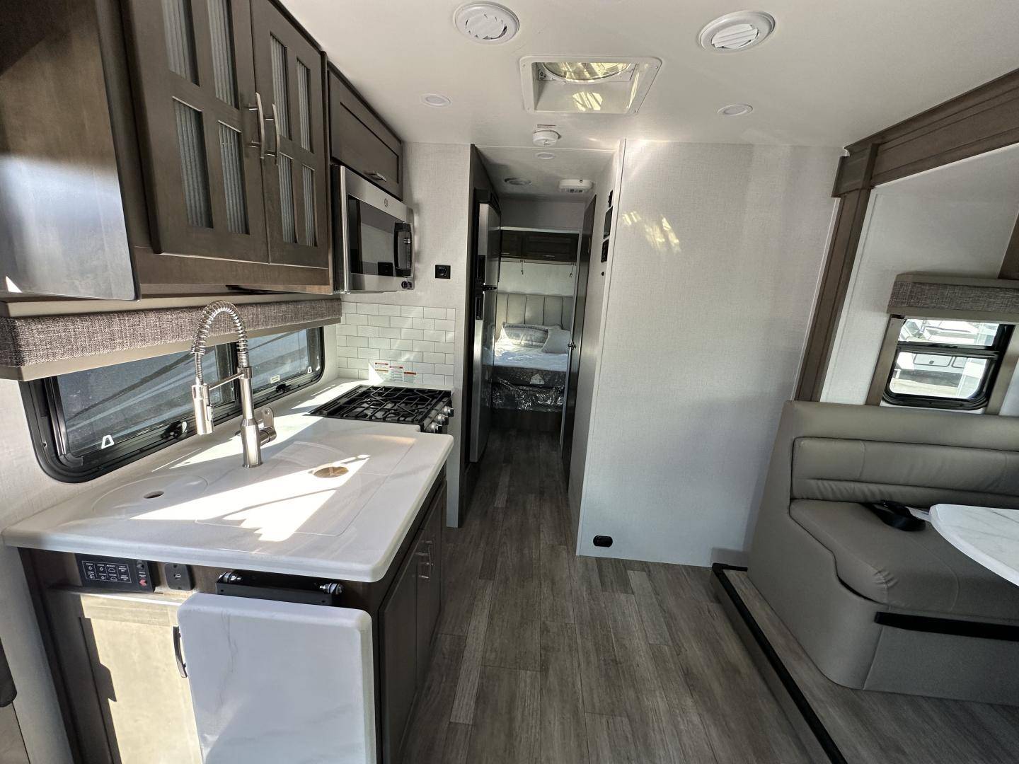 2025 Dynamax 2025 Dynamax Isata 5 - thumbnail 18