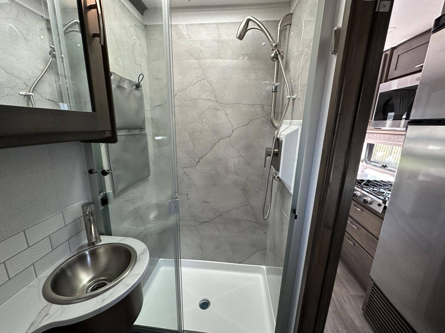 2025 Dynamax 2025 Dynamax Isata 5 - thumbnail 25