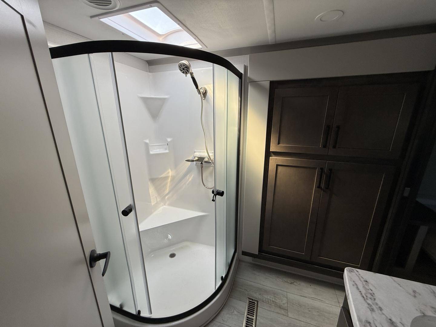 2025 Keystone RV 2025 Keystone RV Montana High Country - thumbnail 28