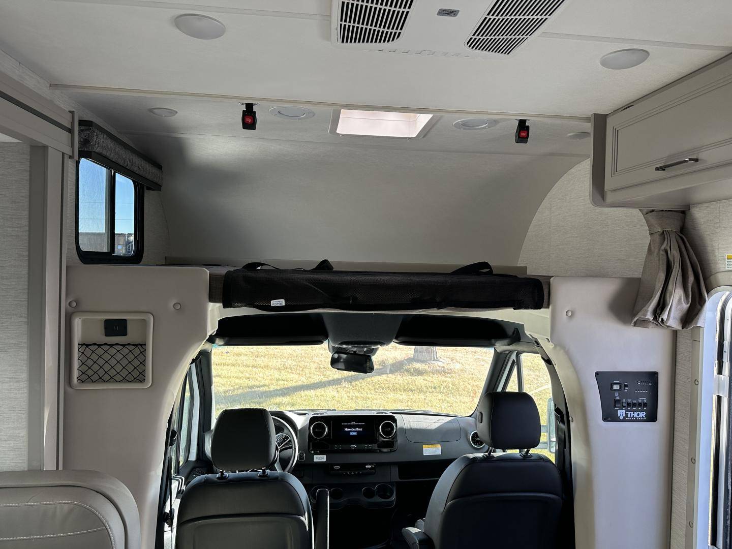 2025 Thor Motor Coach 2025 Thor Motor Coach Chateau - thumbnail 22