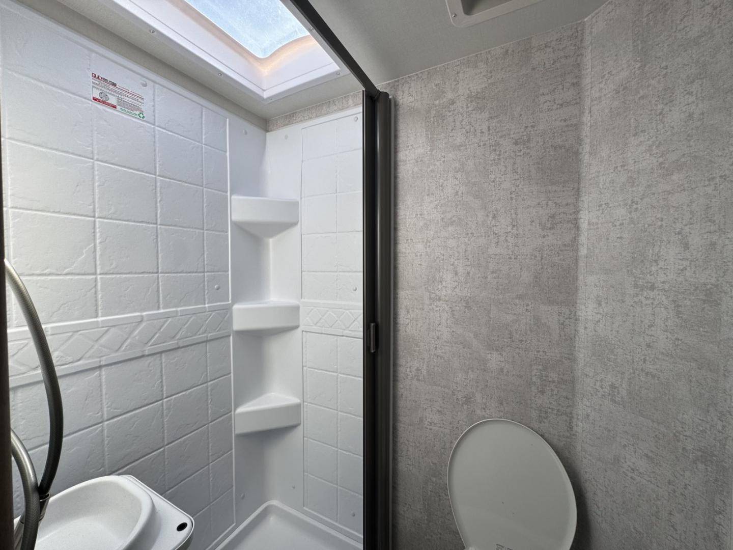 2025 Winnebago 2025 Winnebago Micro Minnie - thumbnail 22