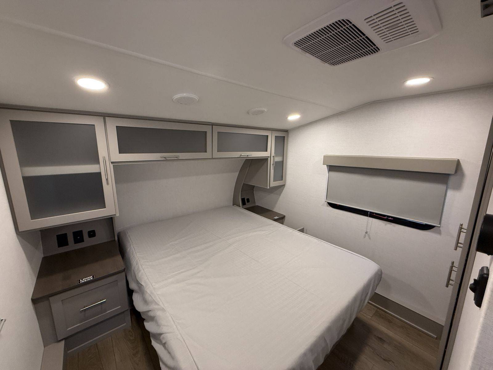 2026 Alliance RV 2026 Alliance RV Avenue All Access - thumbnail 24