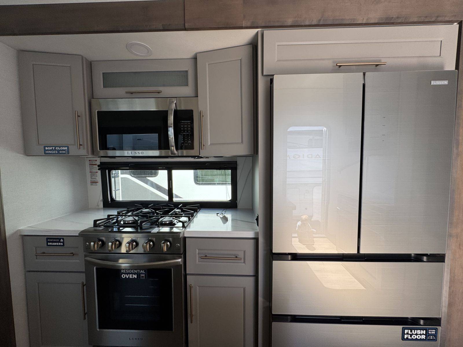 2026 Alliance RV 2026 Alliance RV Paradigm - thumbnail 23