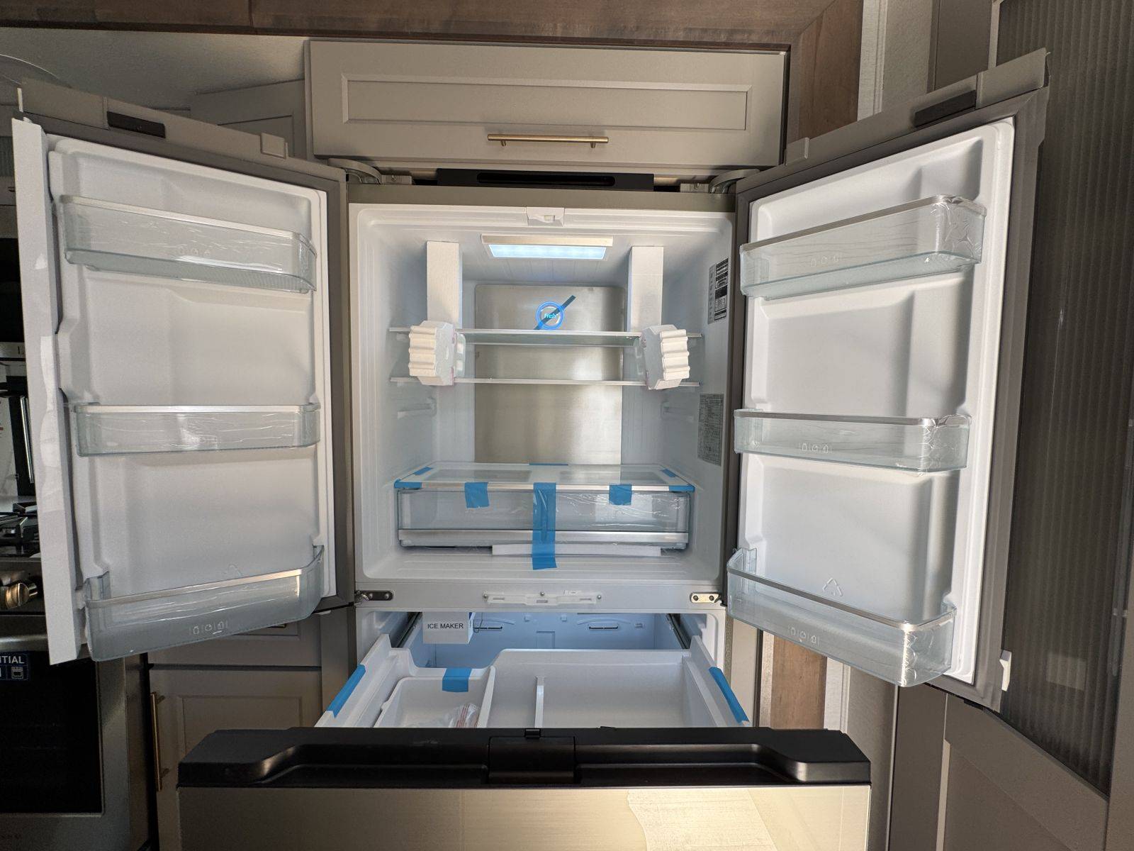 2026 Alliance RV 2026 Alliance RV Paradigm - thumbnail 24