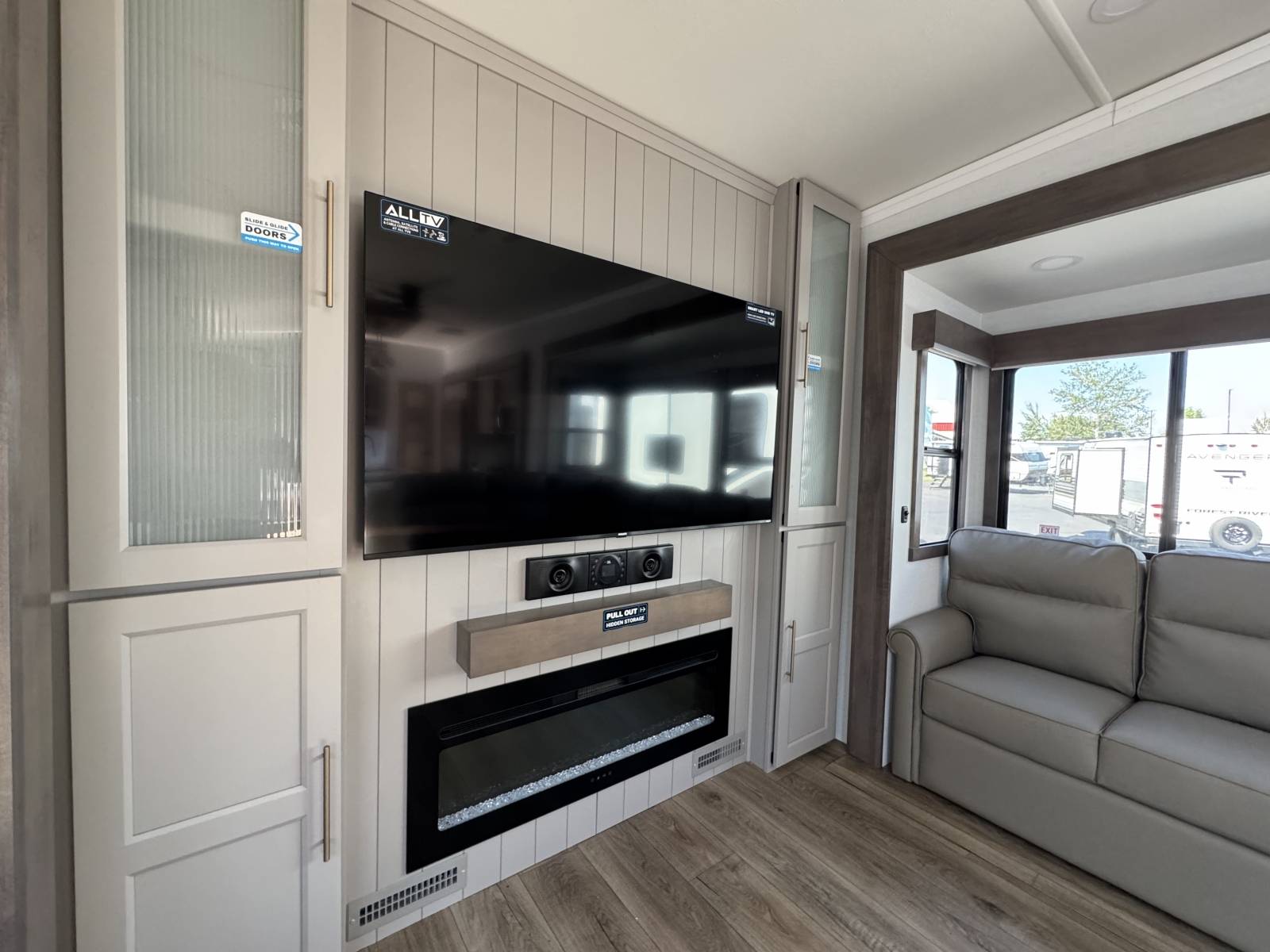 2026 Alliance RV 2026 Alliance RV Paradigm - thumbnail 32