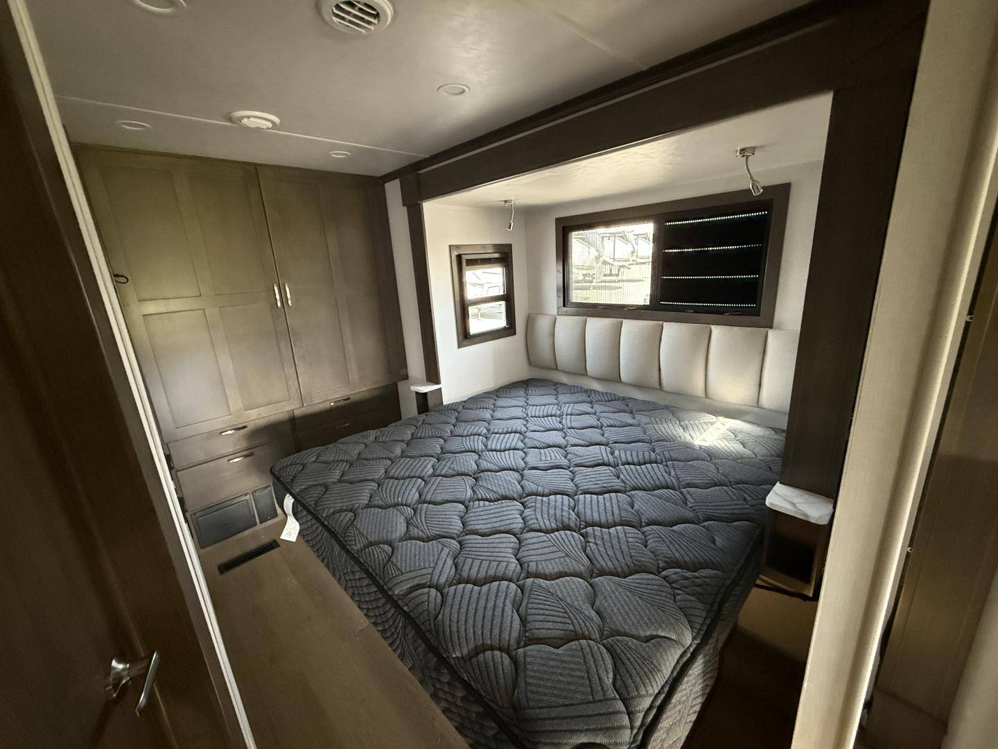 2026 Dynamax 2026 Dynamax Europa - thumbnail 32