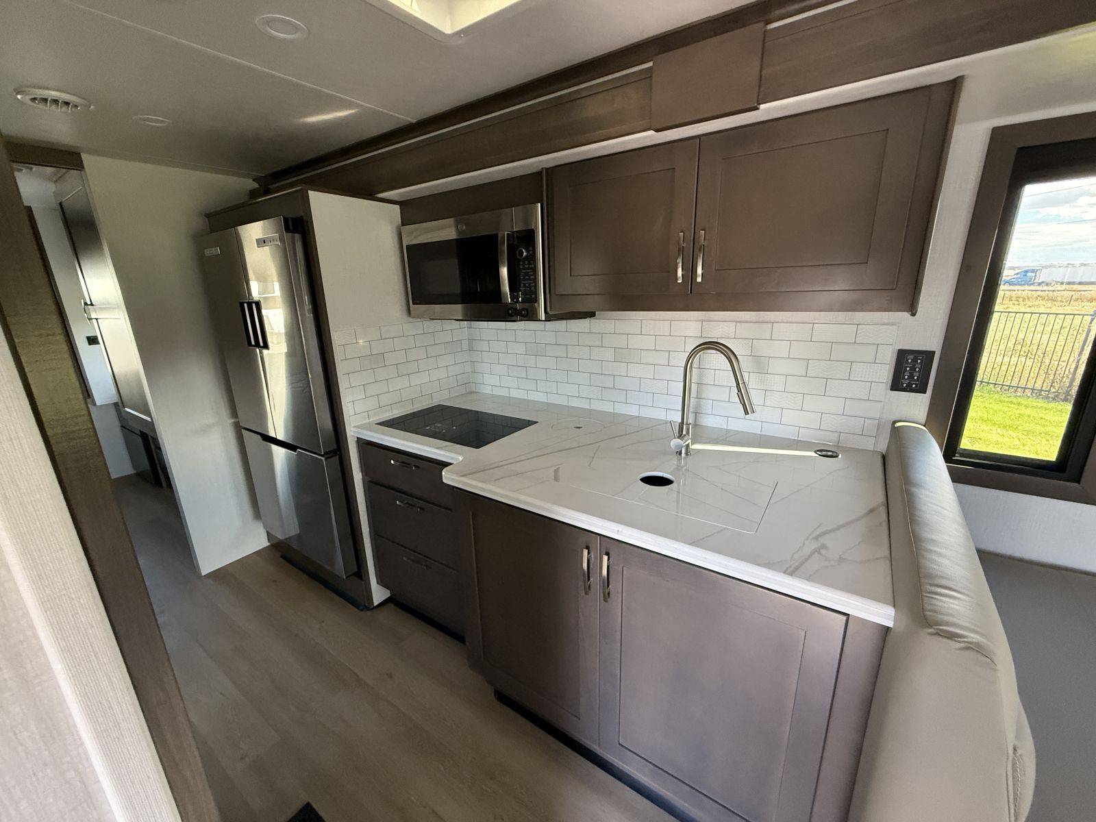 2026 Dynamax 2026 Dynamax Europa - thumbnail 24