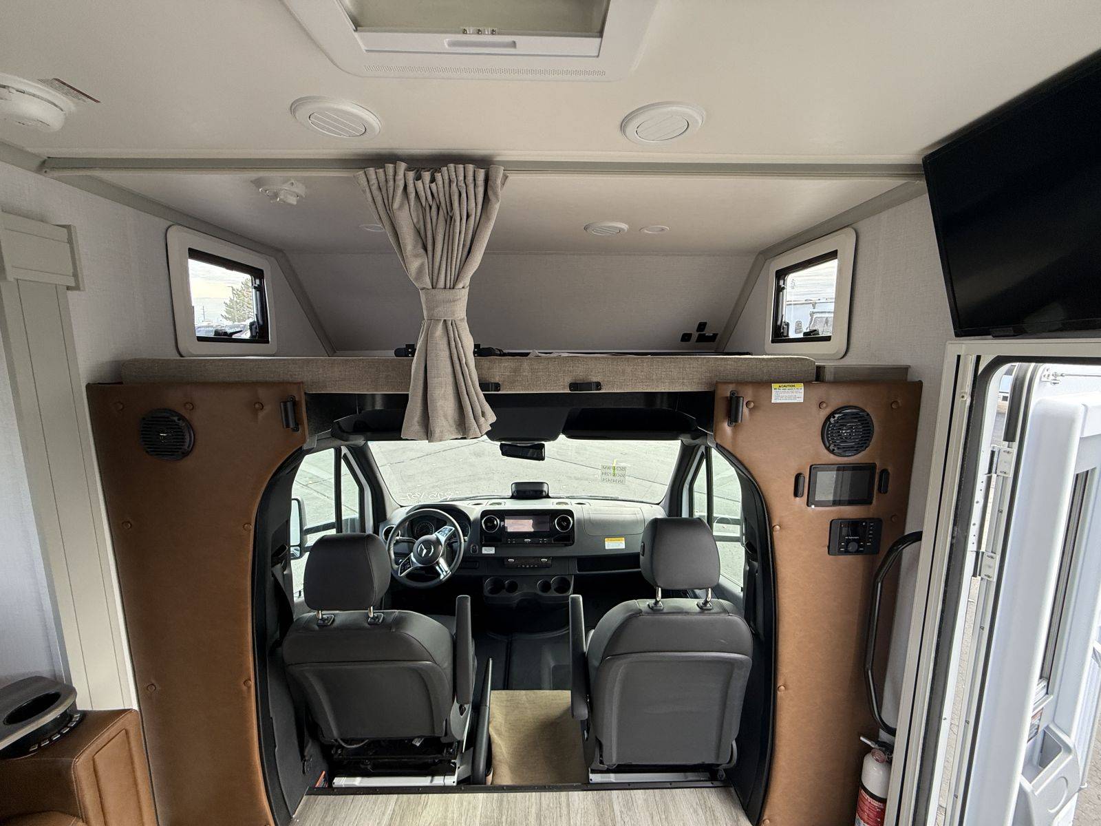 2026 Dynamax 2026 Dynamax Isata 3 - thumbnail 22