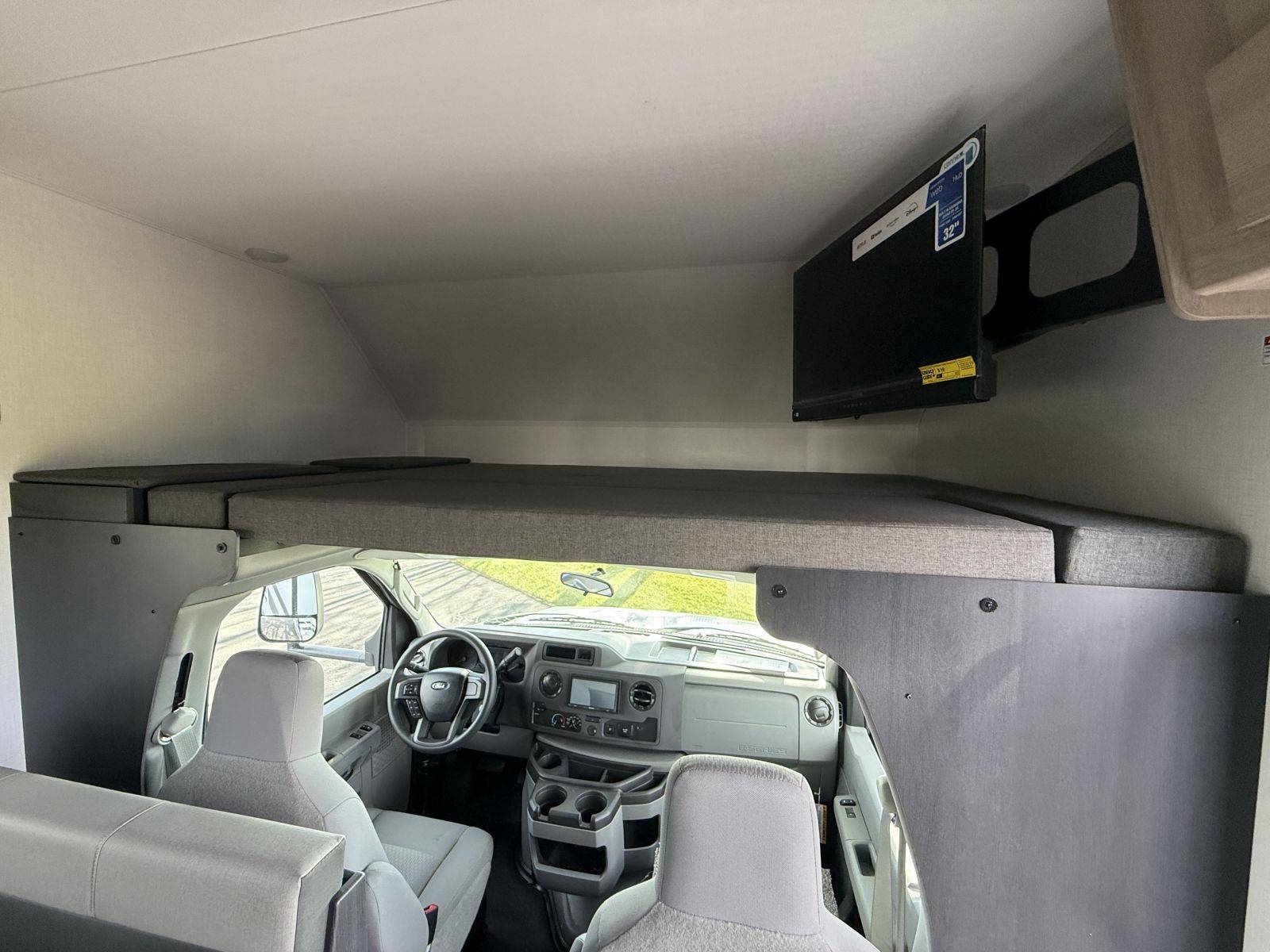 2026 Forest River RV 2026 Forest River RV Sunseeker - thumbnail 27