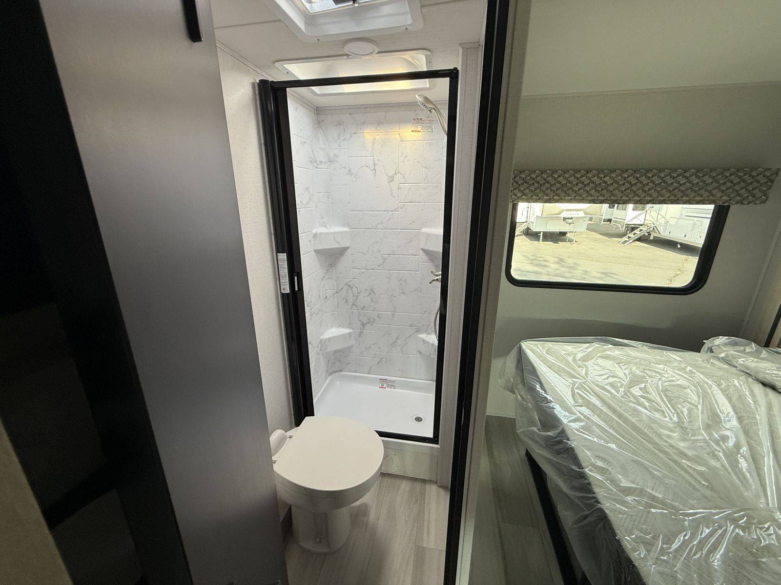 2026 Forest River RV 2026 Forest River RV Sunseeker - thumbnail 32