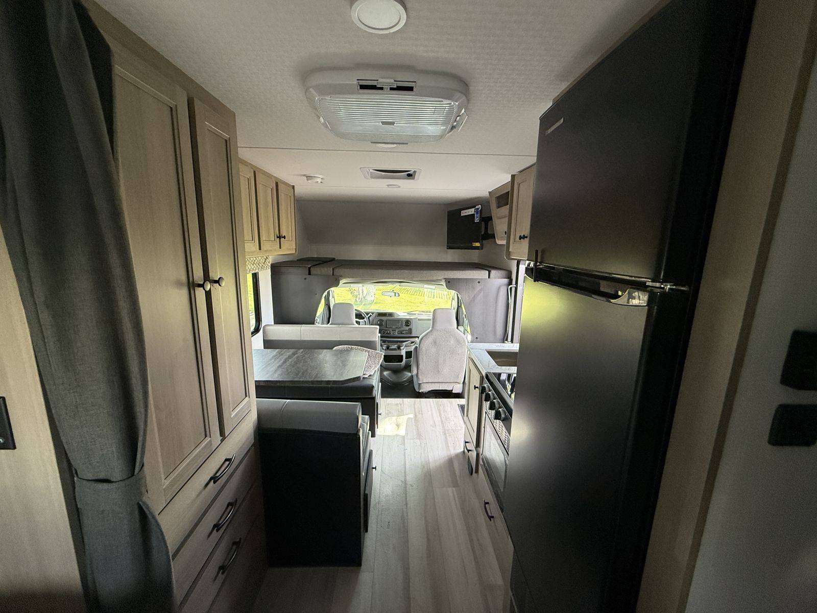 2026 Forest River RV 2026 Forest River RV Sunseeker - thumbnail 34