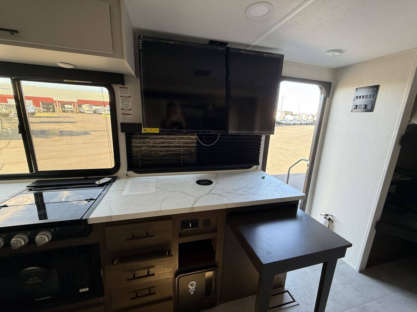 2026 Prime Time RV 2026 Prime Time RV Tracer - thumbnail 19