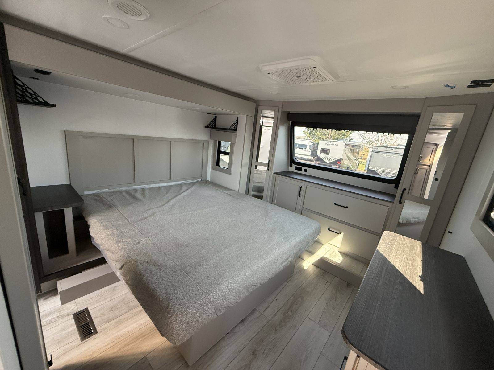 2026 Keystone RV 2026 Keystone RV Montana High Country - thumbnail 21