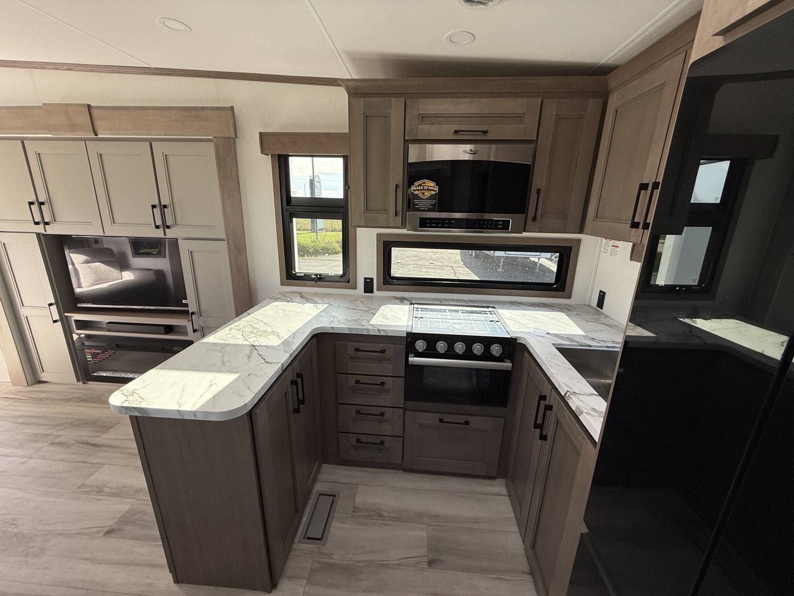 2026 KZ RV 2026 KZ RV Durango Half Ton - thumbnail 21