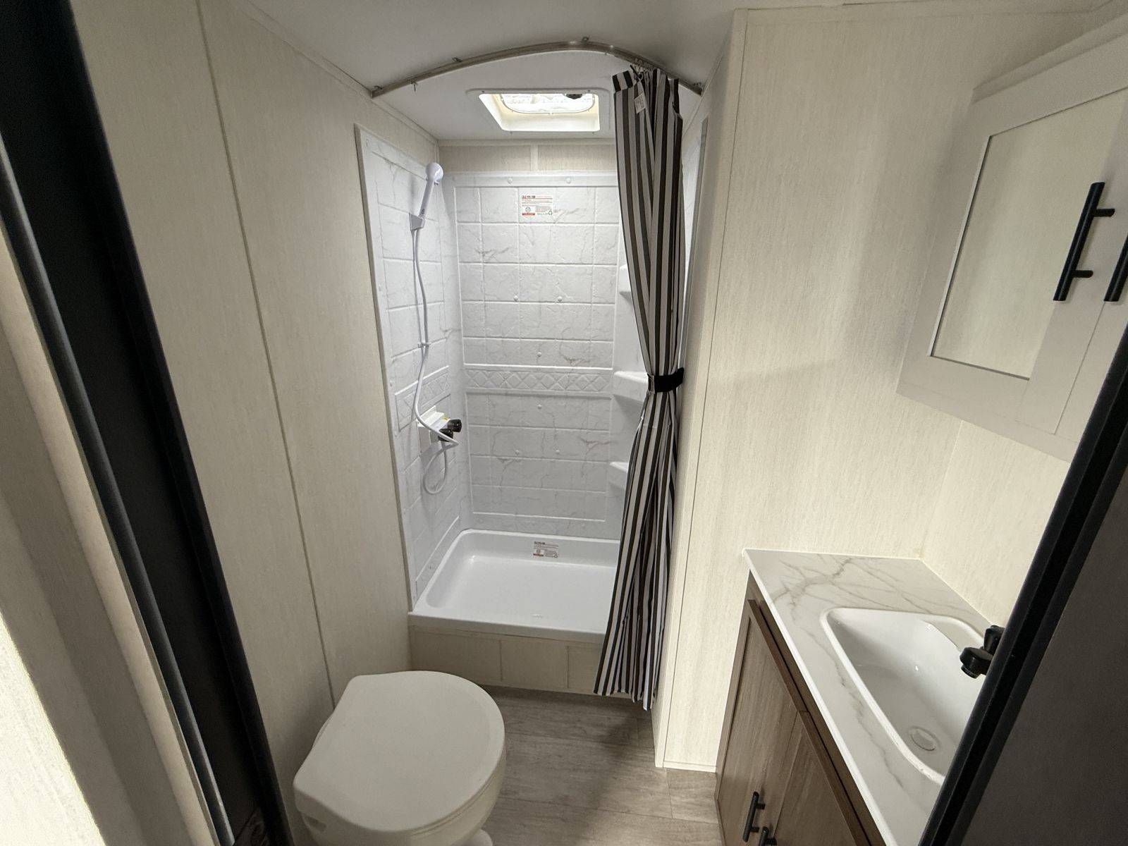 2026 Forest River RV 2026 Forest River RV Avenger - thumbnail 19