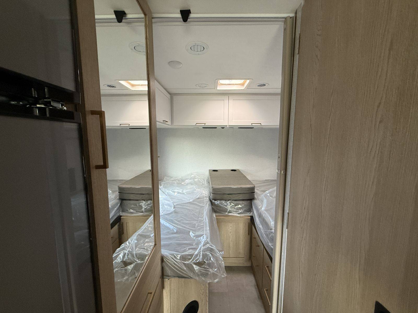 2026 Thor Motor Coach 2026 Thor Motor Coach Chateau - thumbnail 32