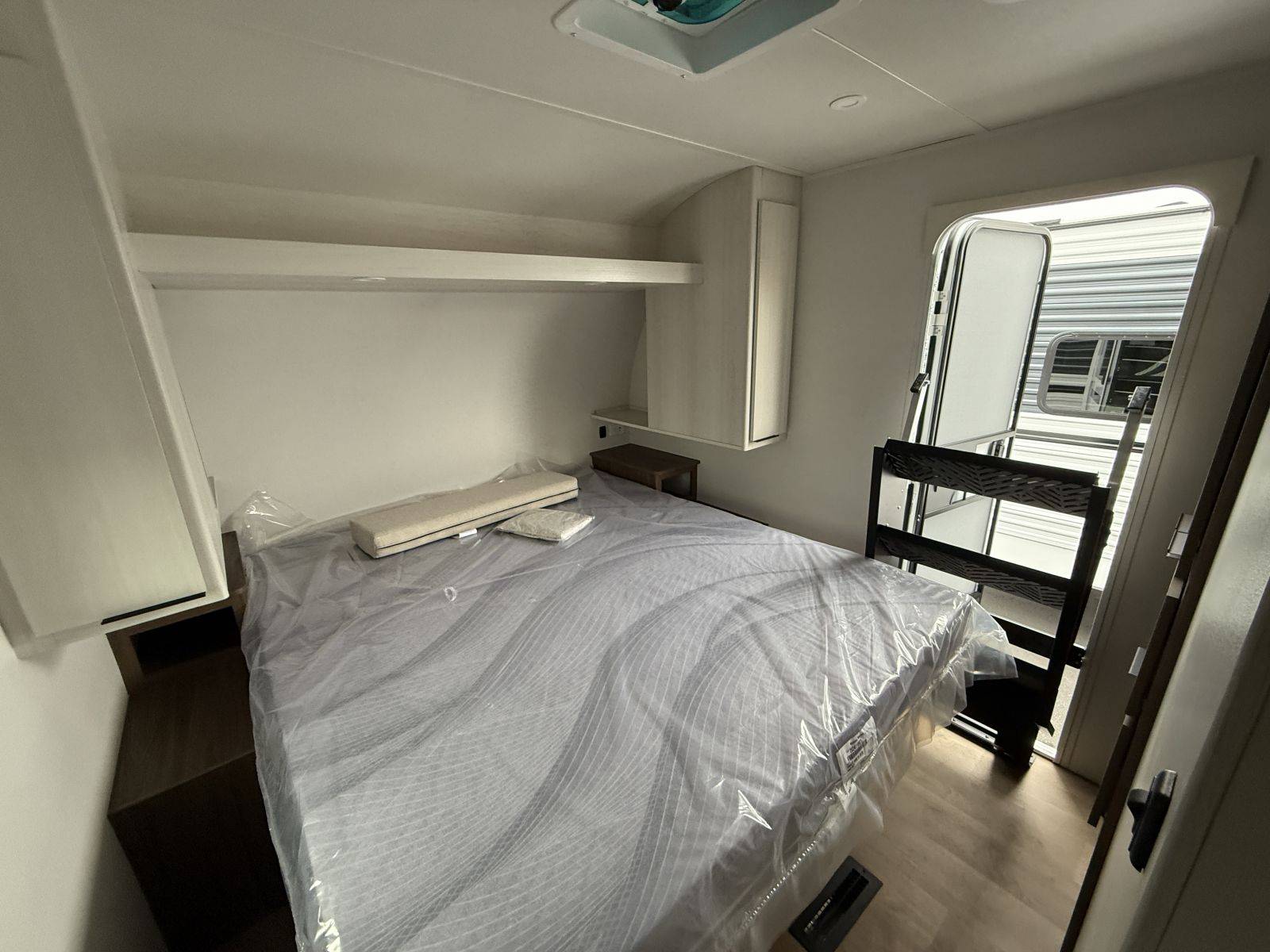 2026 Winnebago 2026 Winnebago Access - thumbnail 19