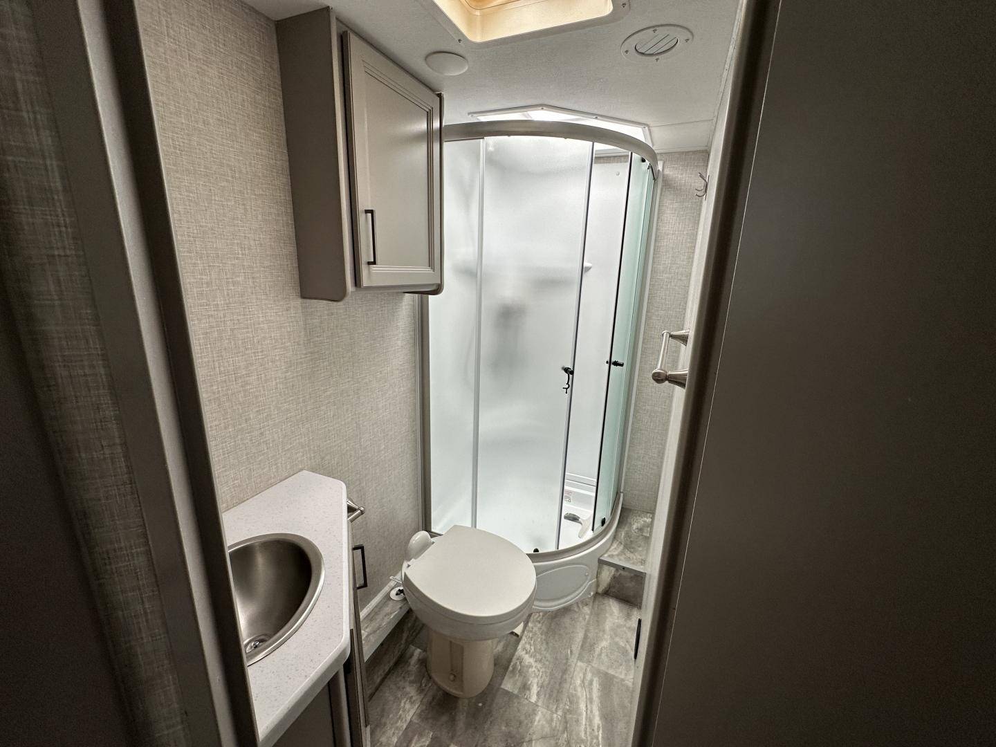 2023 Thor Motor Coach 2023 Thor Motor Coach Quantum - thumbnail 22