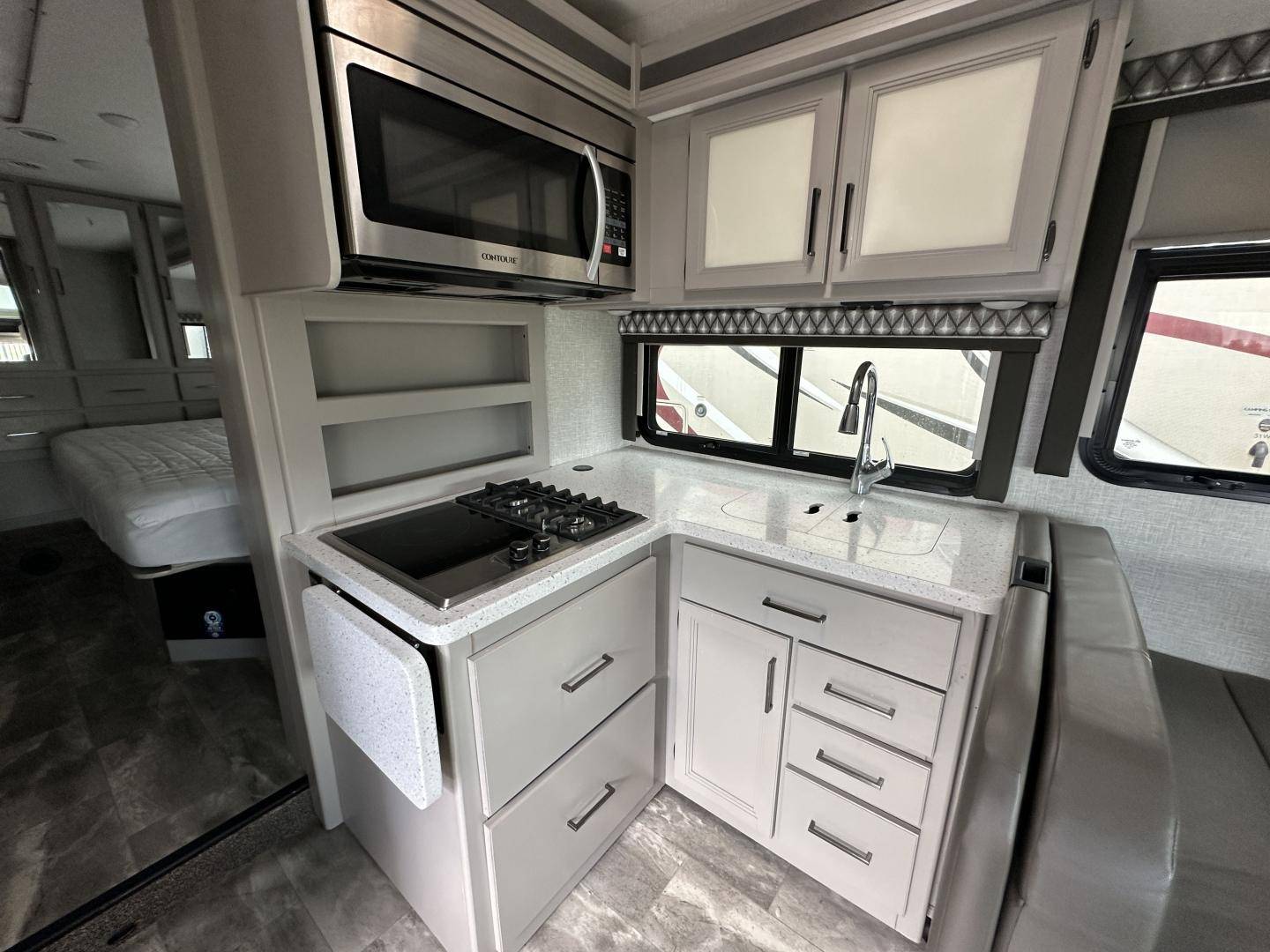 2023 Thor Motor Coach 2023 Thor Motor Coach Quantum - thumbnail 28