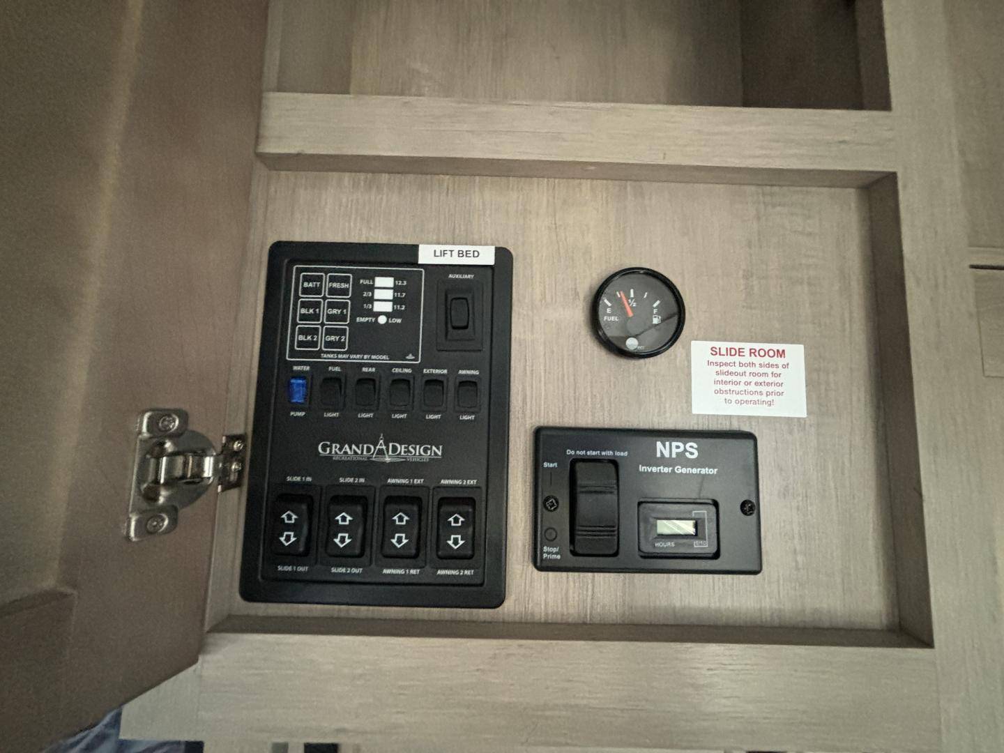 2024 Grand Design 2024 Grand Design Momentum - thumbnail 39