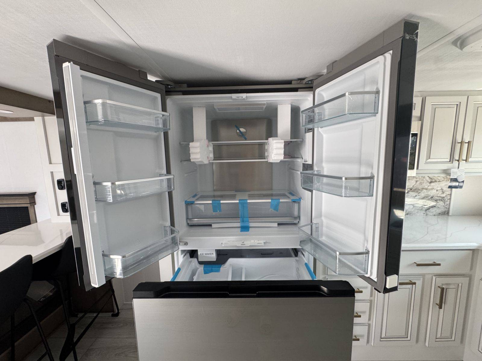 2026 Keystone RV 2026 Keystone RV Montana - thumbnail 20