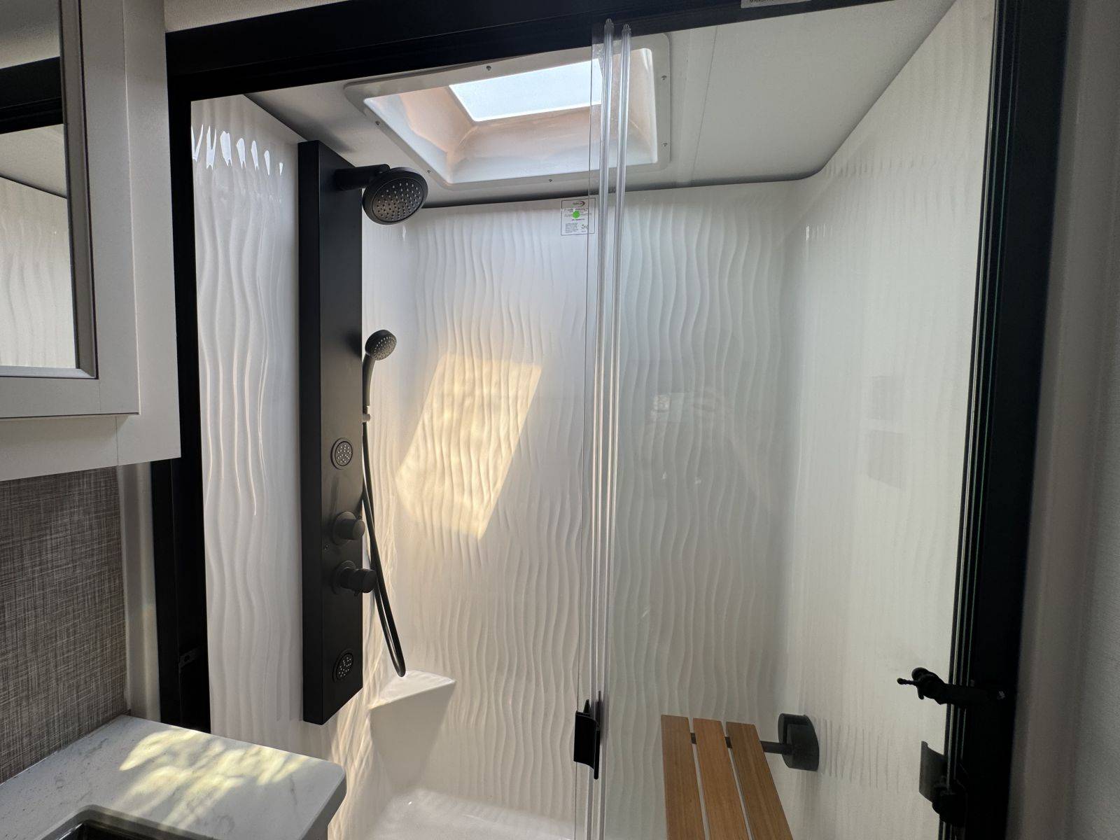 2026 Keystone RV 2026 Keystone RV Montana - thumbnail 32