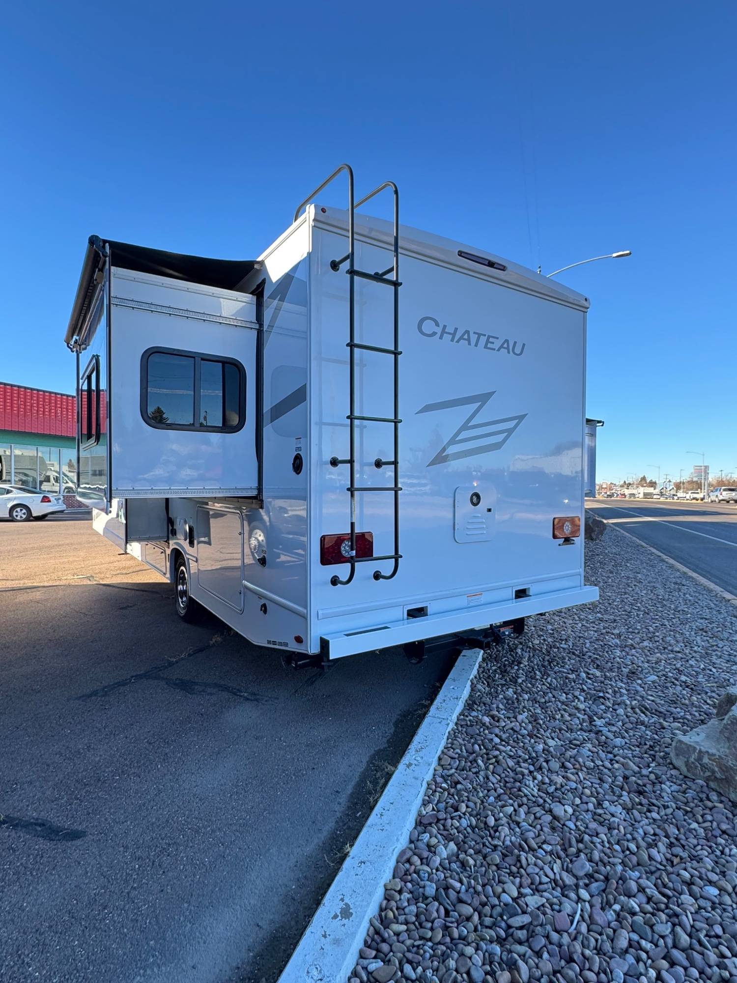 2026 Thor Motor Coach 2026 Thor Motor Coach Chateau - thumbnail 4