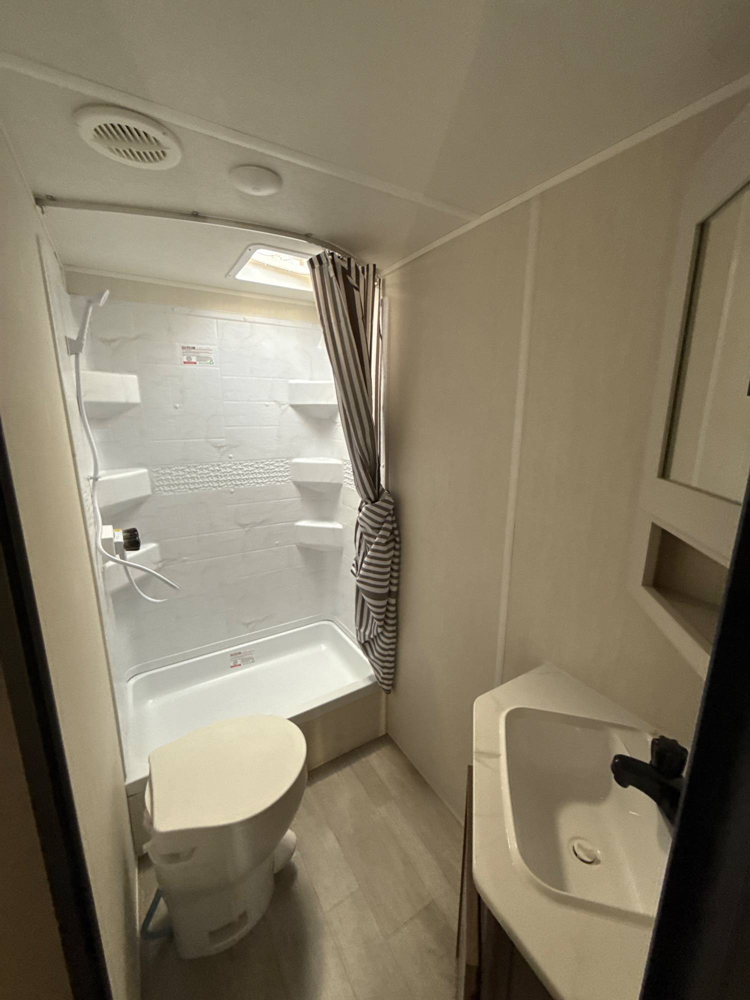 2026 Prime Time RV 2026 Prime Time RV Avenger - thumbnail 11