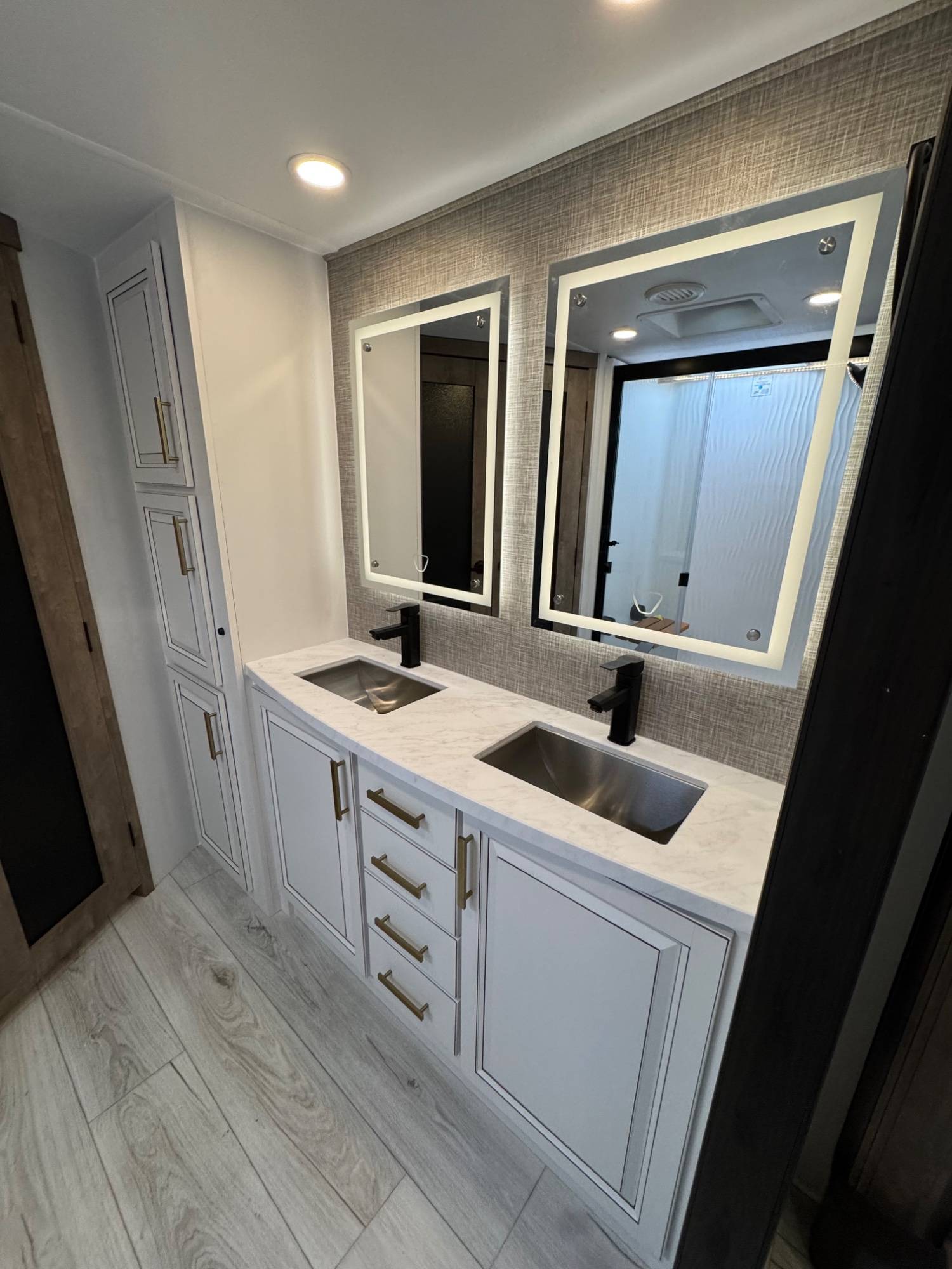 2026 Keystone RV 2026 Keystone RV Montana - thumbnail 27