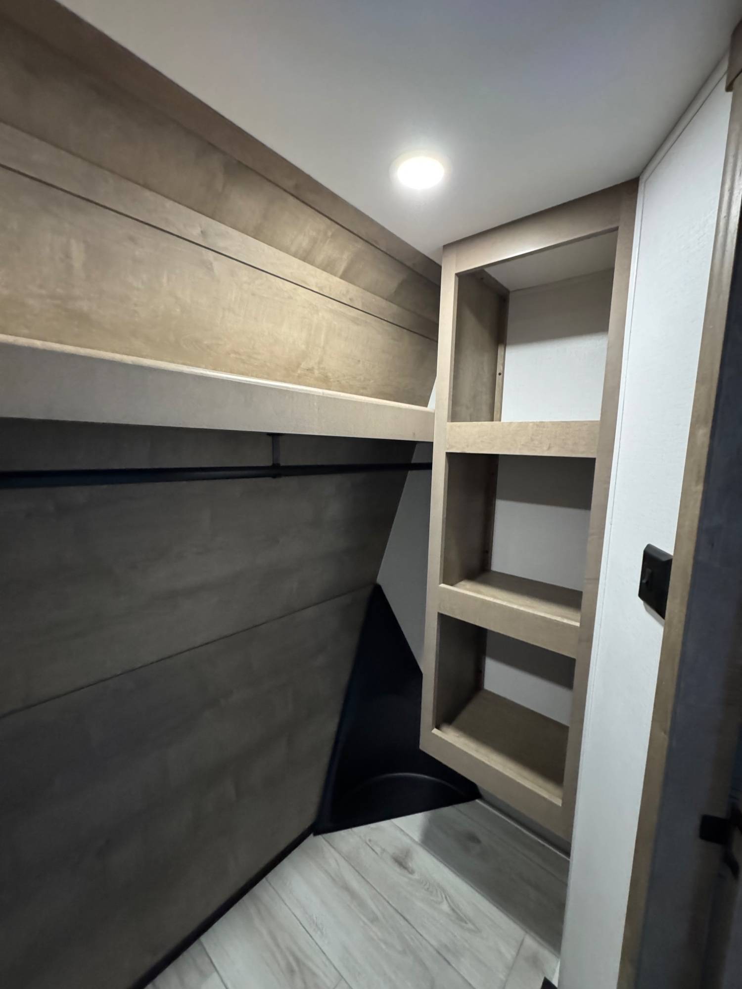 2026 Keystone RV 2026 Keystone RV Montana - thumbnail 29