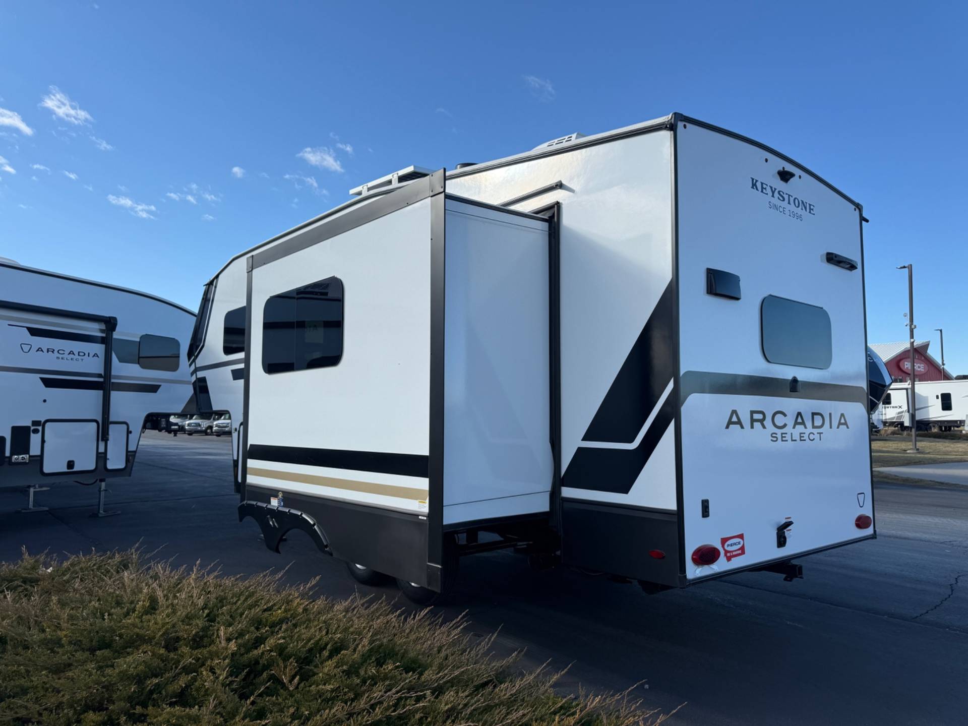 2026 Keystone RV 2026 Keystone RV Arcadia Select - thumbnail 4