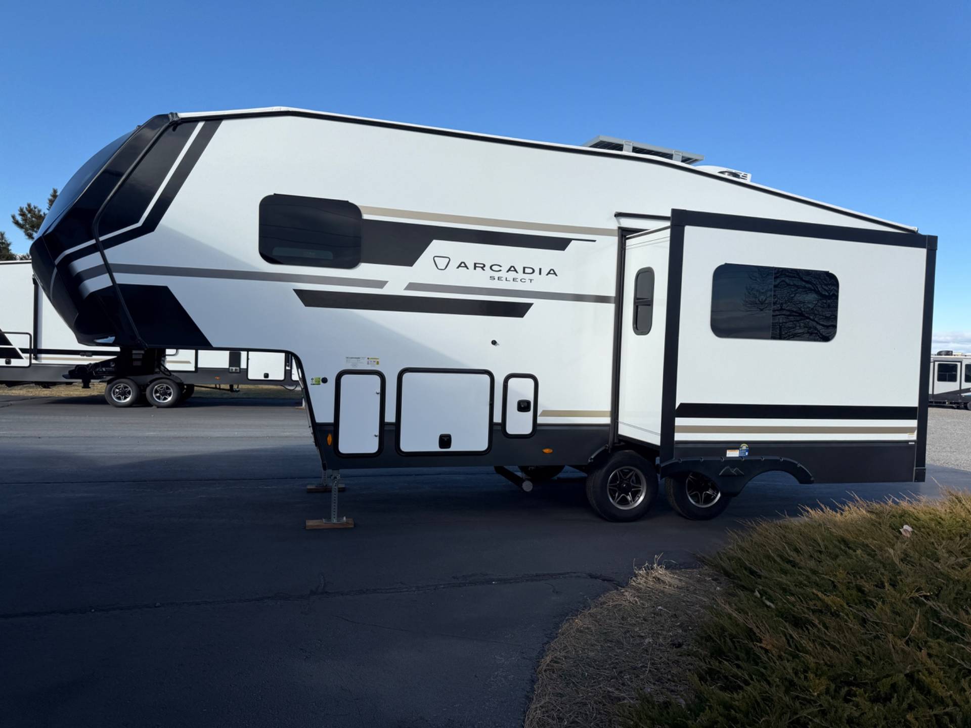 2026 Keystone RV 2026 Keystone RV Arcadia Select - thumbnail 1