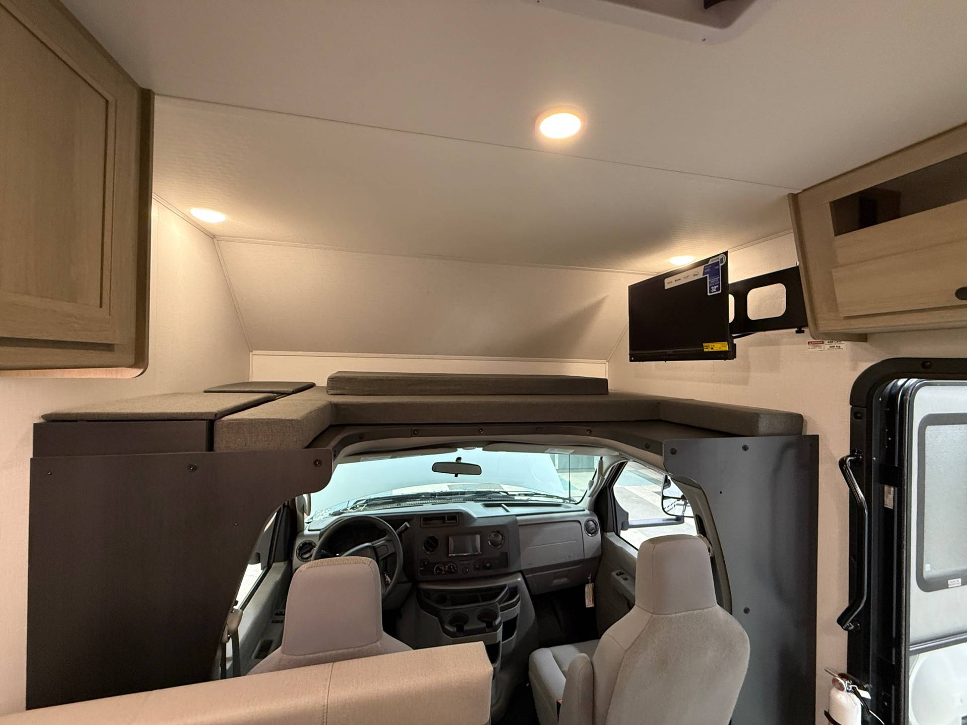 2026 Forest River RV 2026 Forest River RV Sunseeker - thumbnail 19