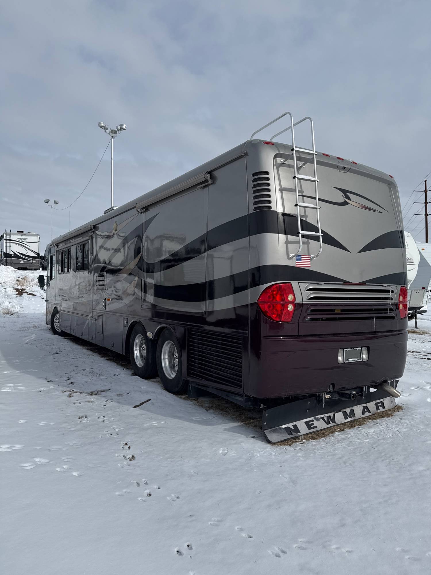 2006 Newmar 2006 Newmar Mountain Aire - thumbnail 4