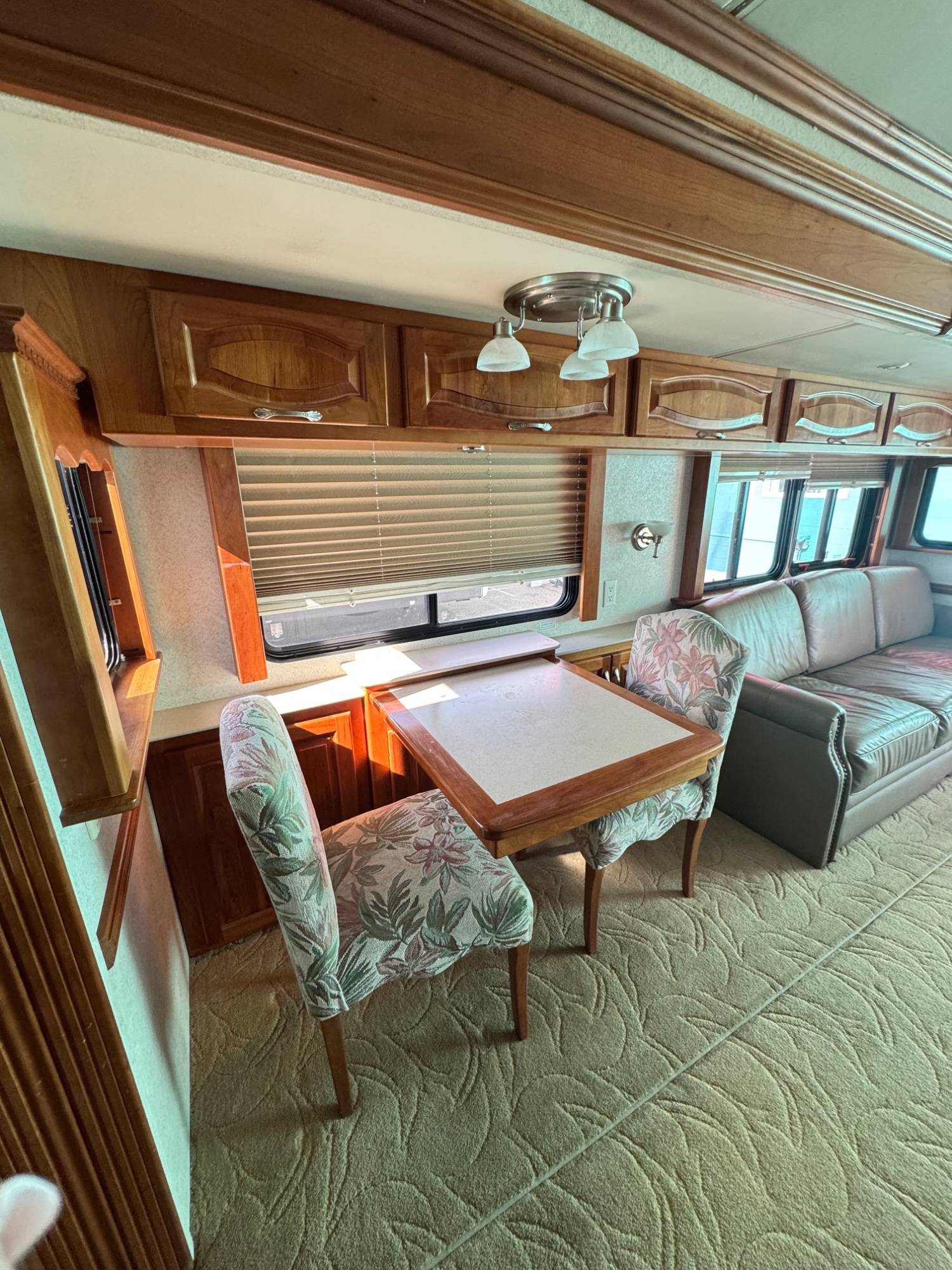 2006 Newmar 2006 Newmar Mountain Aire - thumbnail 11