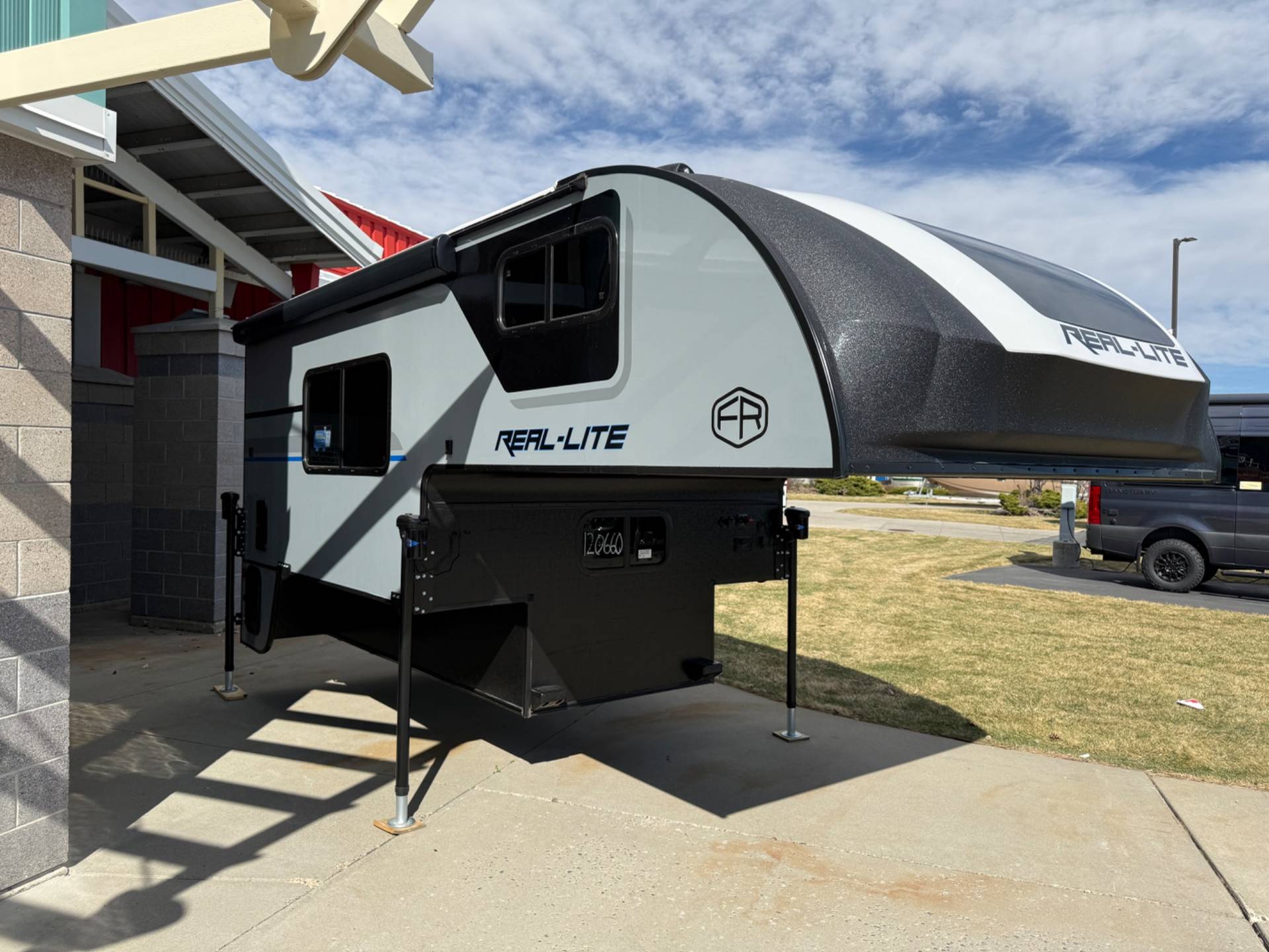 2026 Palomino 2026 Palomino Real-Lite - thumbnail 4