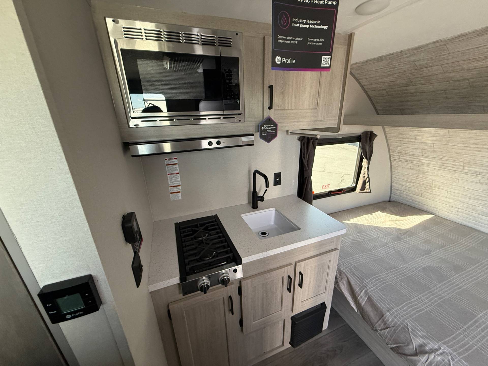 2026 Coachmen 2026 Coachmen Catalina Summit Series 7 - thumbnail 14