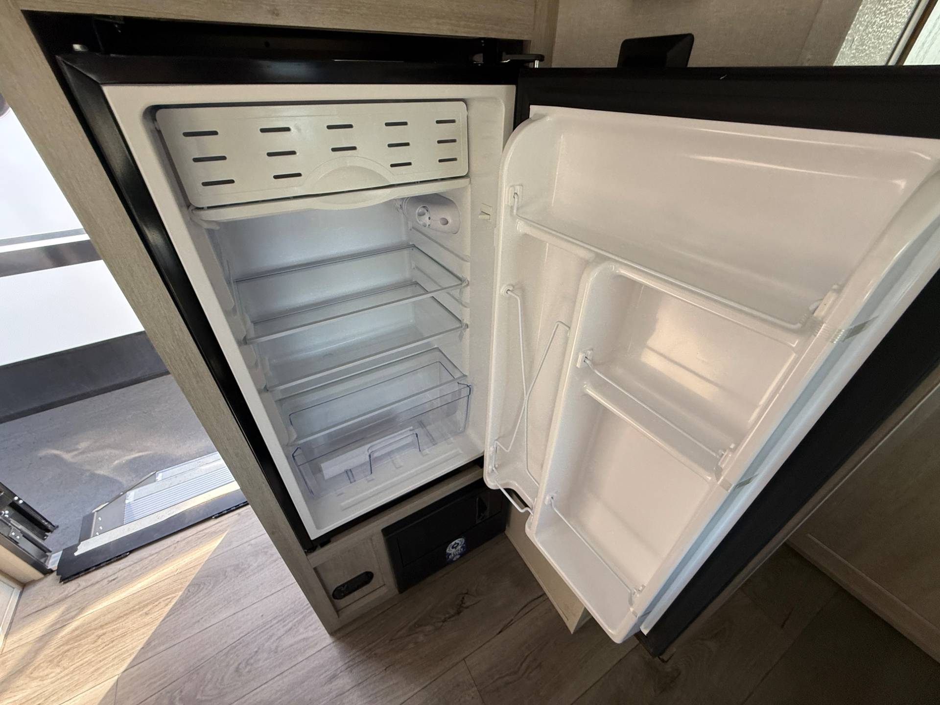 2026 Coachmen 2026 Coachmen Catalina Summit Series 7 - thumbnail 10