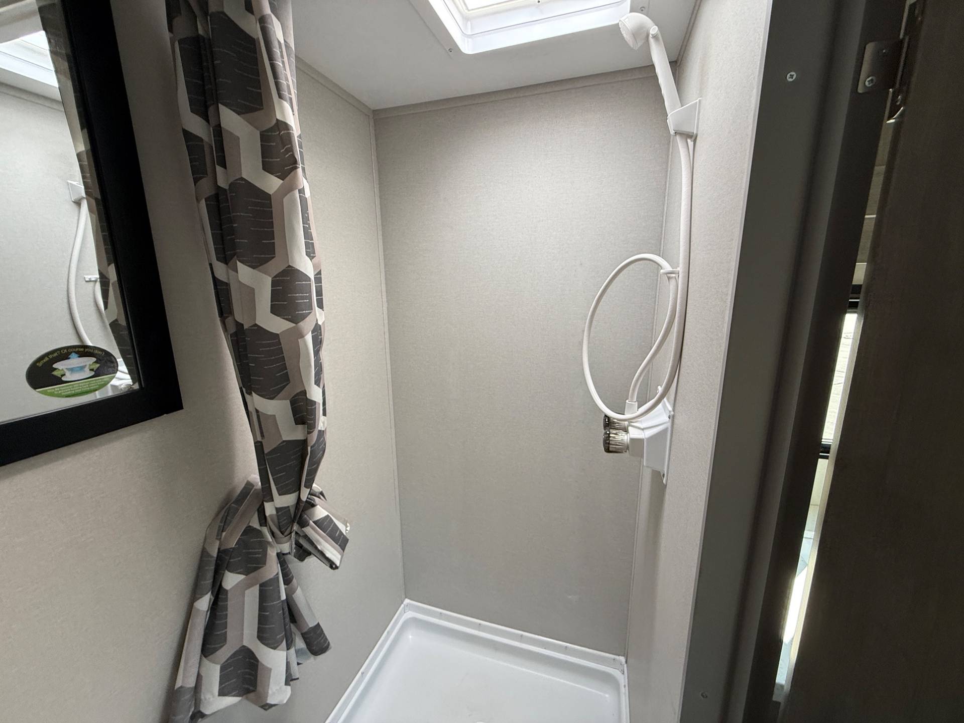 2026 Coachmen 2026 Coachmen Catalina Summit Series 7 - thumbnail 12