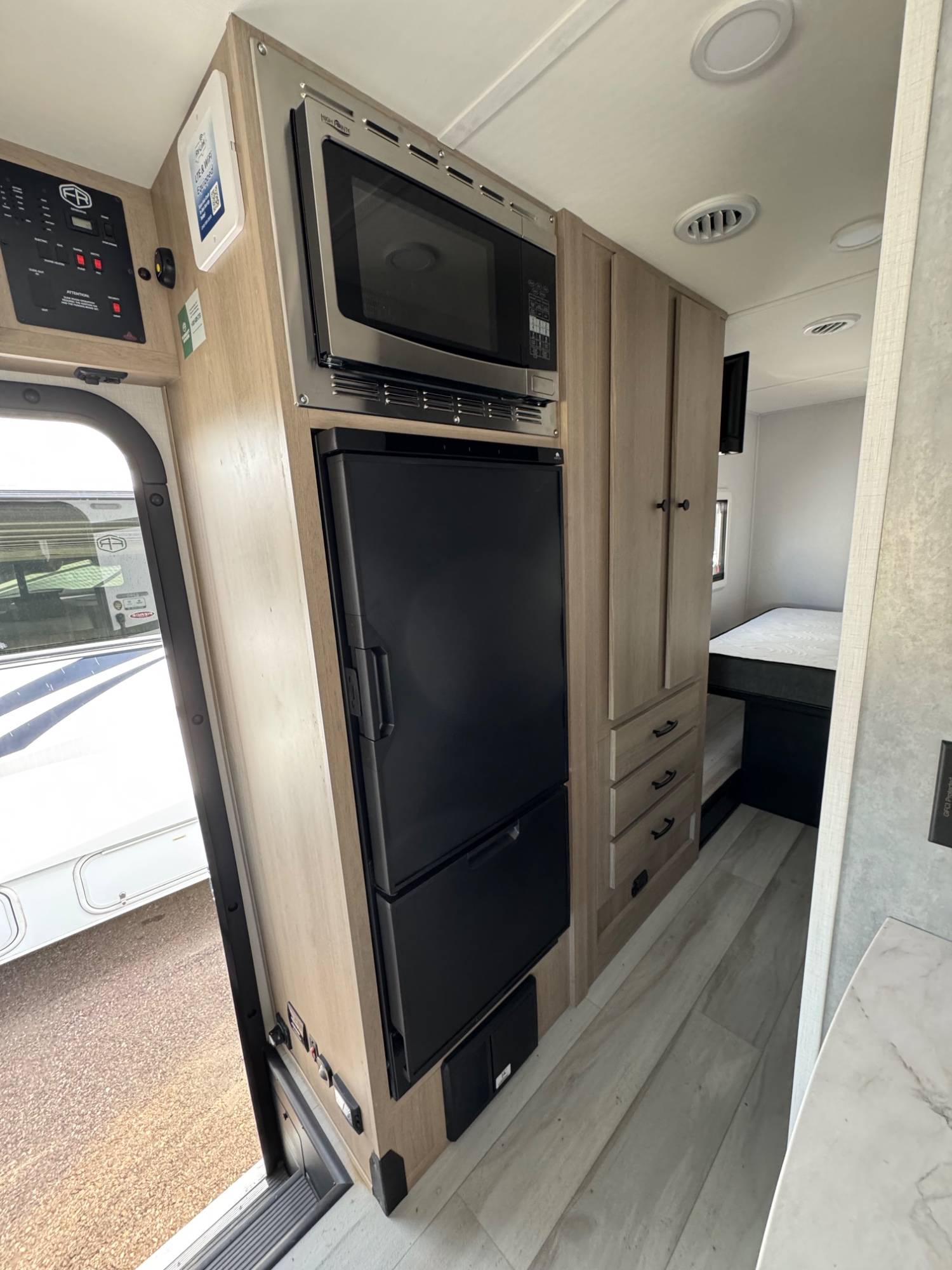 2026 Forest River RV 2026 Forest River RV Sunseeker - thumbnail 12