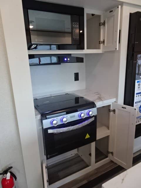 2026 Jayco 2026 Jayco Jay Flight SLX - thumbnail 14