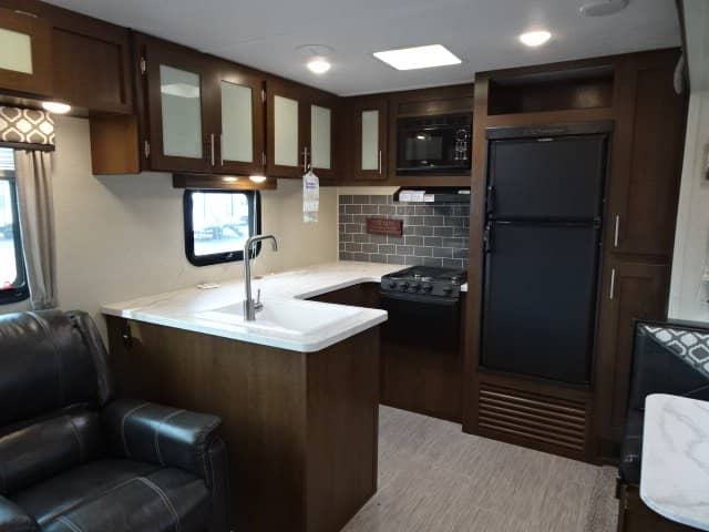 2018 Prime Time RV 2018 Prime Time RV Tracer - thumbnail 16